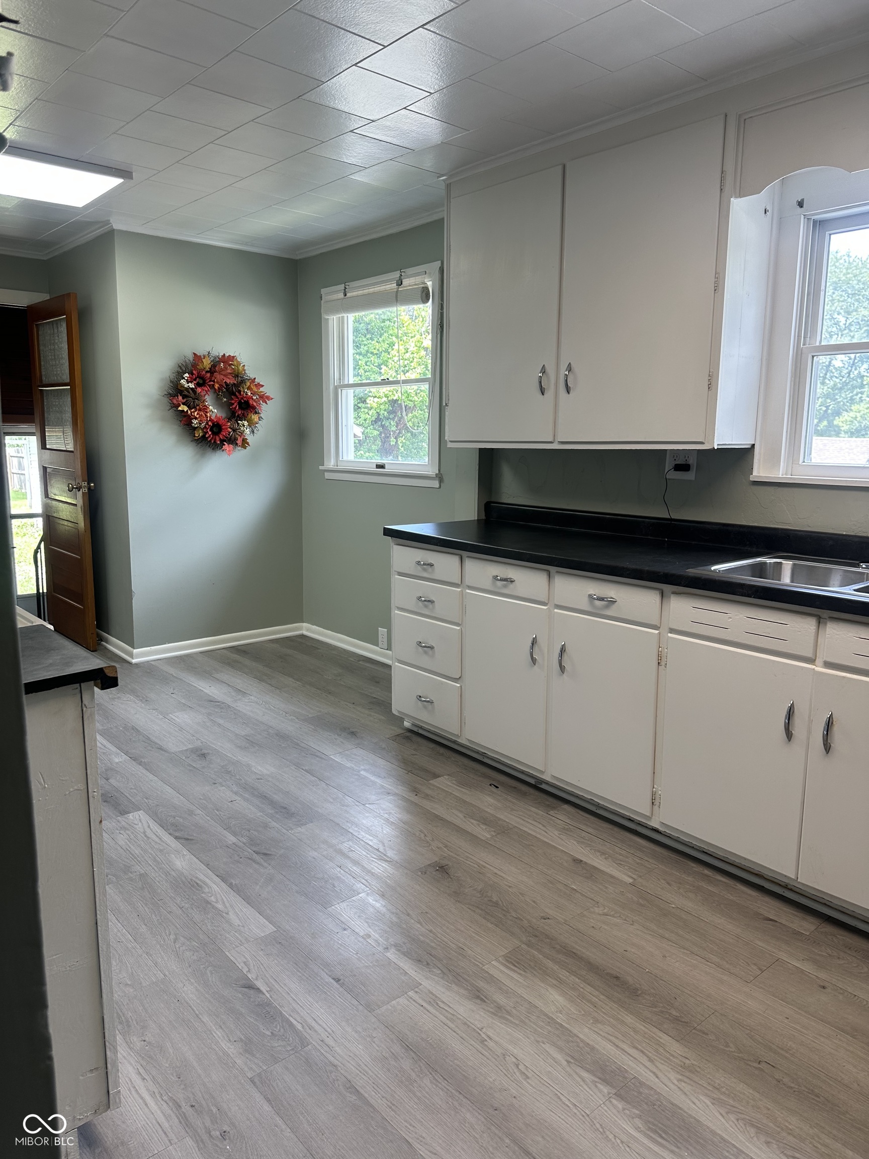 124 W Berry Street, Greencastle, IN, 46135 photo 5 of 15