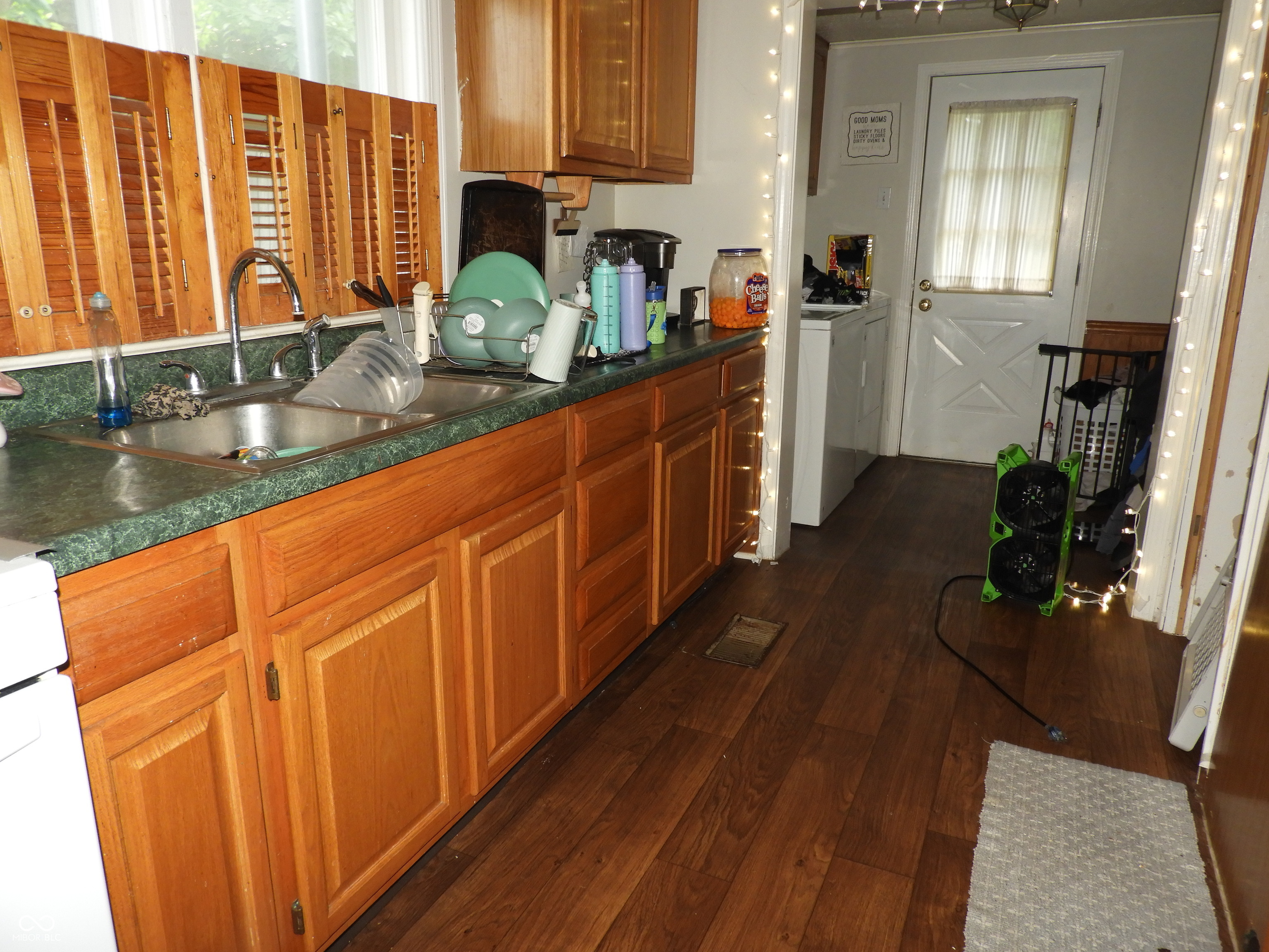 803 Vine Street, New Castle, IN, 47362 photo 5 of 24