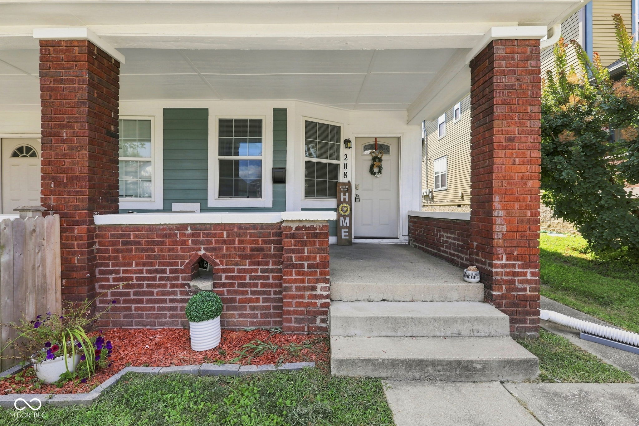 208 N Randolph Street, Indianapolis, IN, 46201 photo 5 of 47