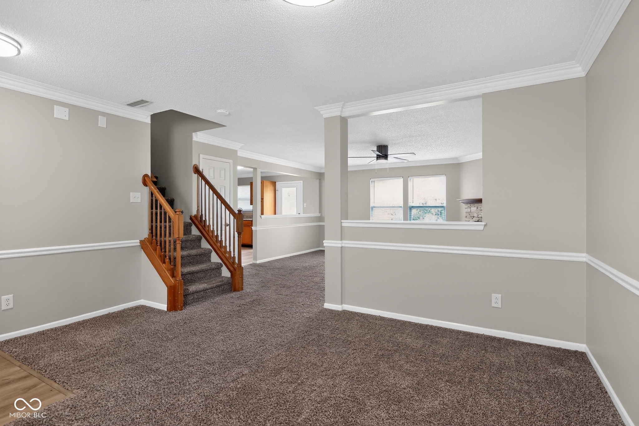 2828 Earlswood Lane, Indianapolis, IN, 46217 photo 5 of 34