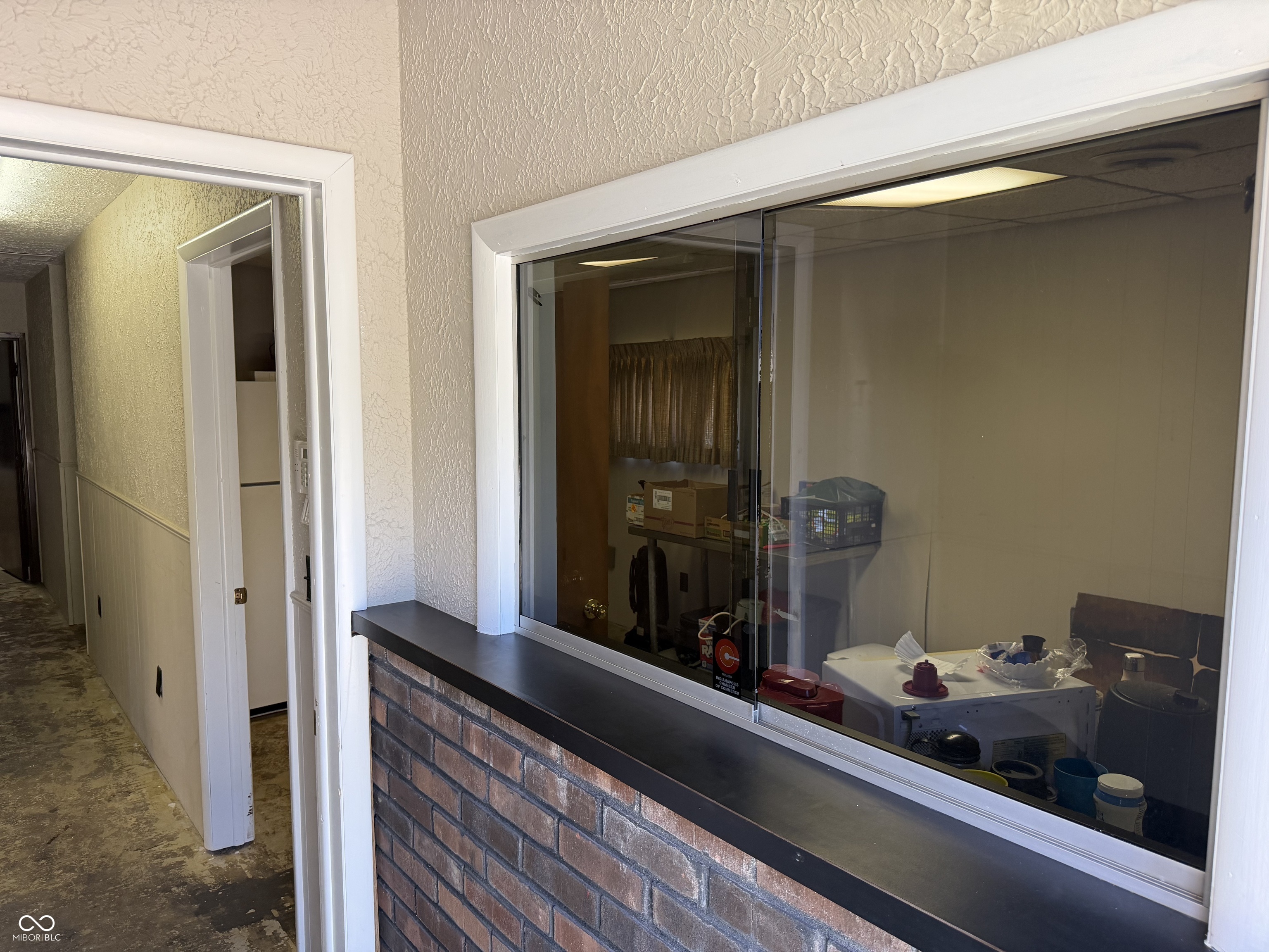 2115 E 45th Street, Indianapolis, IN, 46205 photo 5 of 17