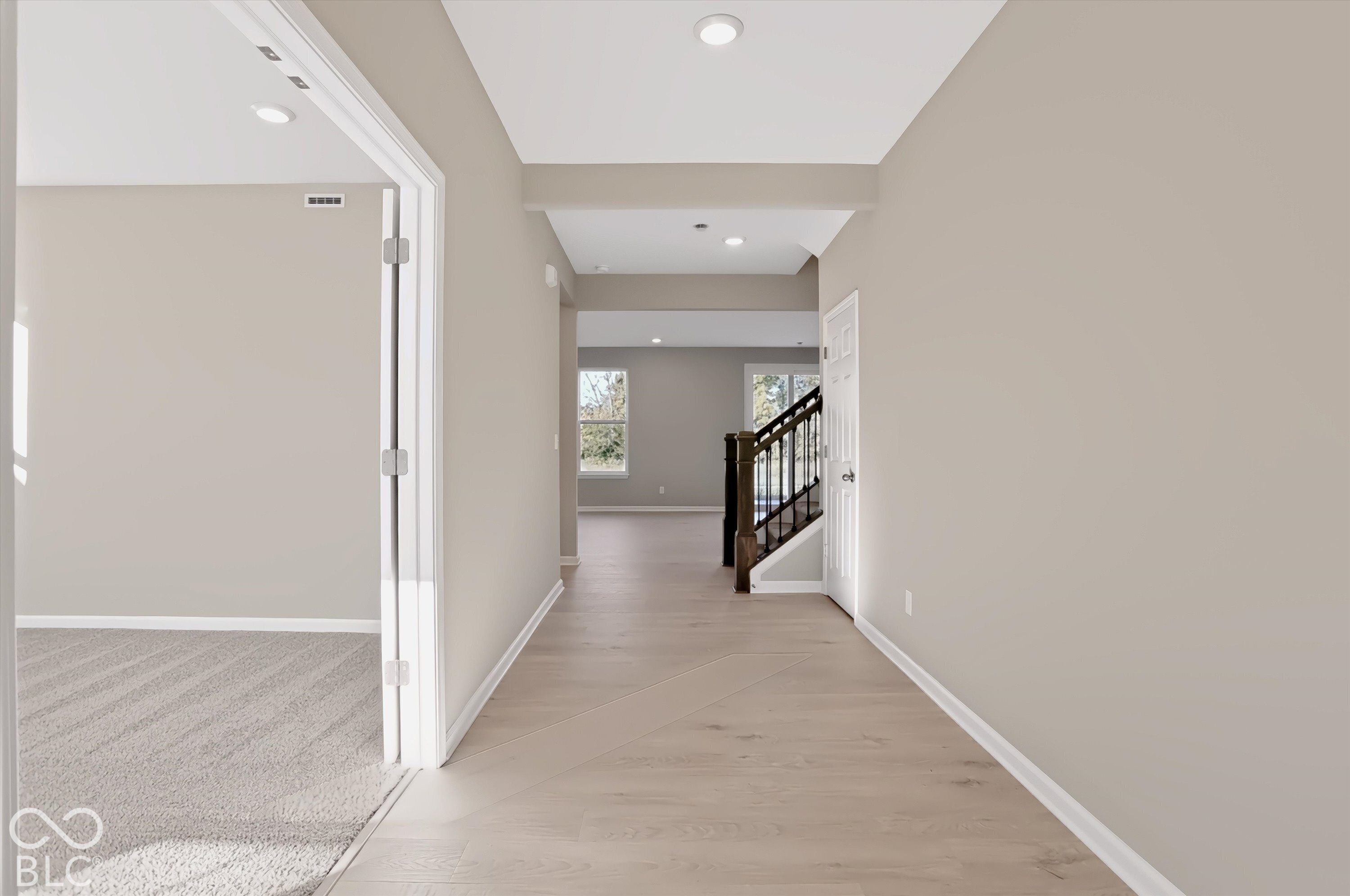 7332 Leatherwood Drive, Indianapolis, IN, 46259 photo 5 of 41
