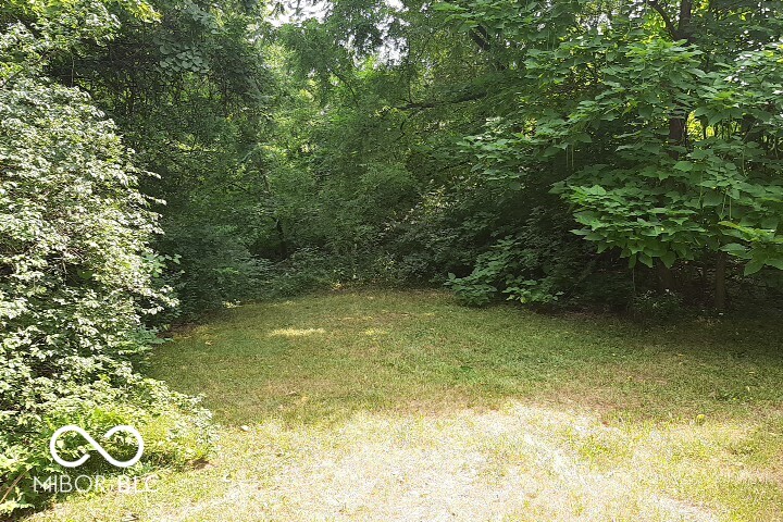 5368 W Hanna Avenue, Indianapolis, IN, 46221 photo 5 of 16