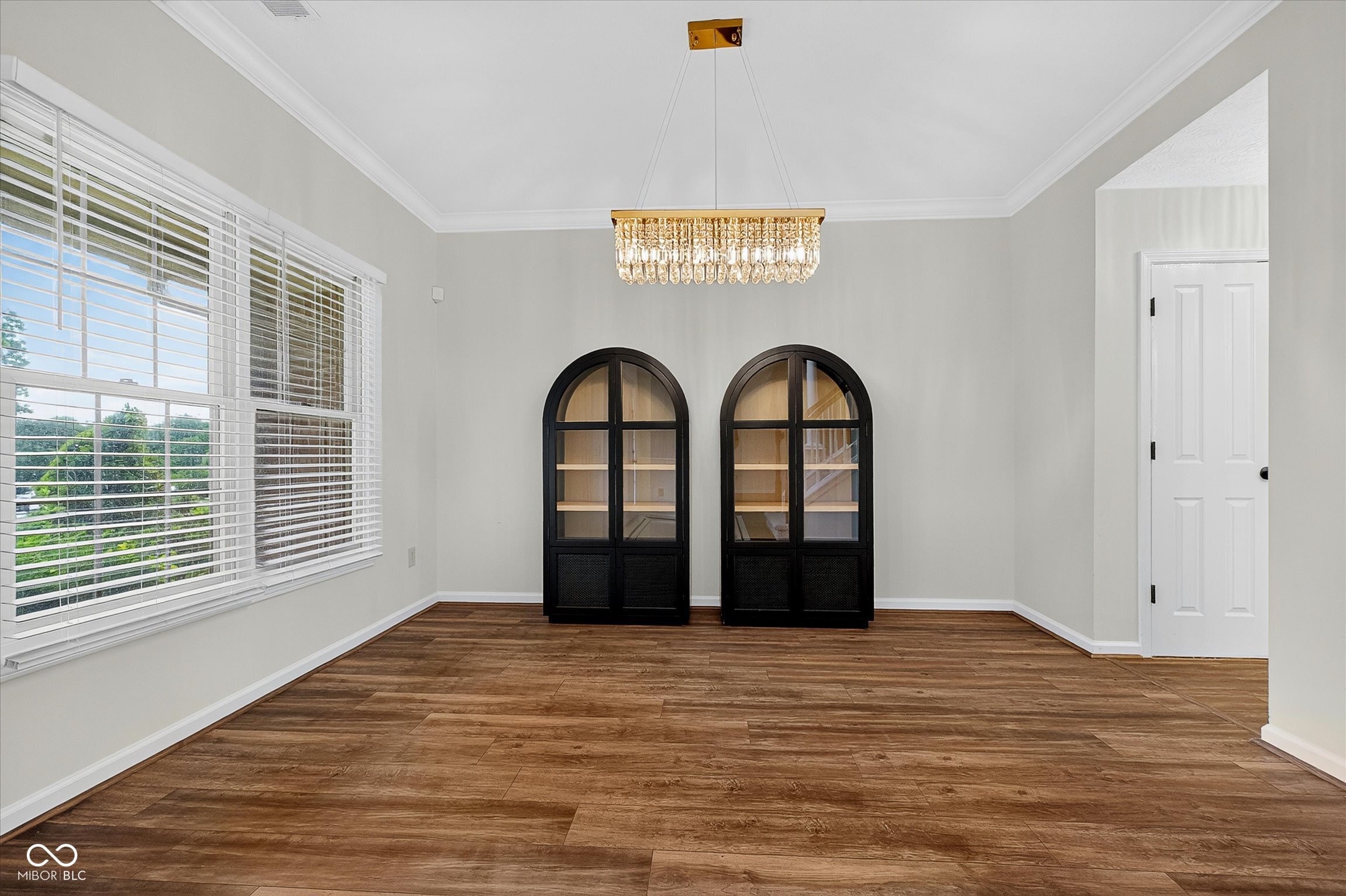 10059 Kingston Court, Fishers, IN, 46037 photo 5 of 49