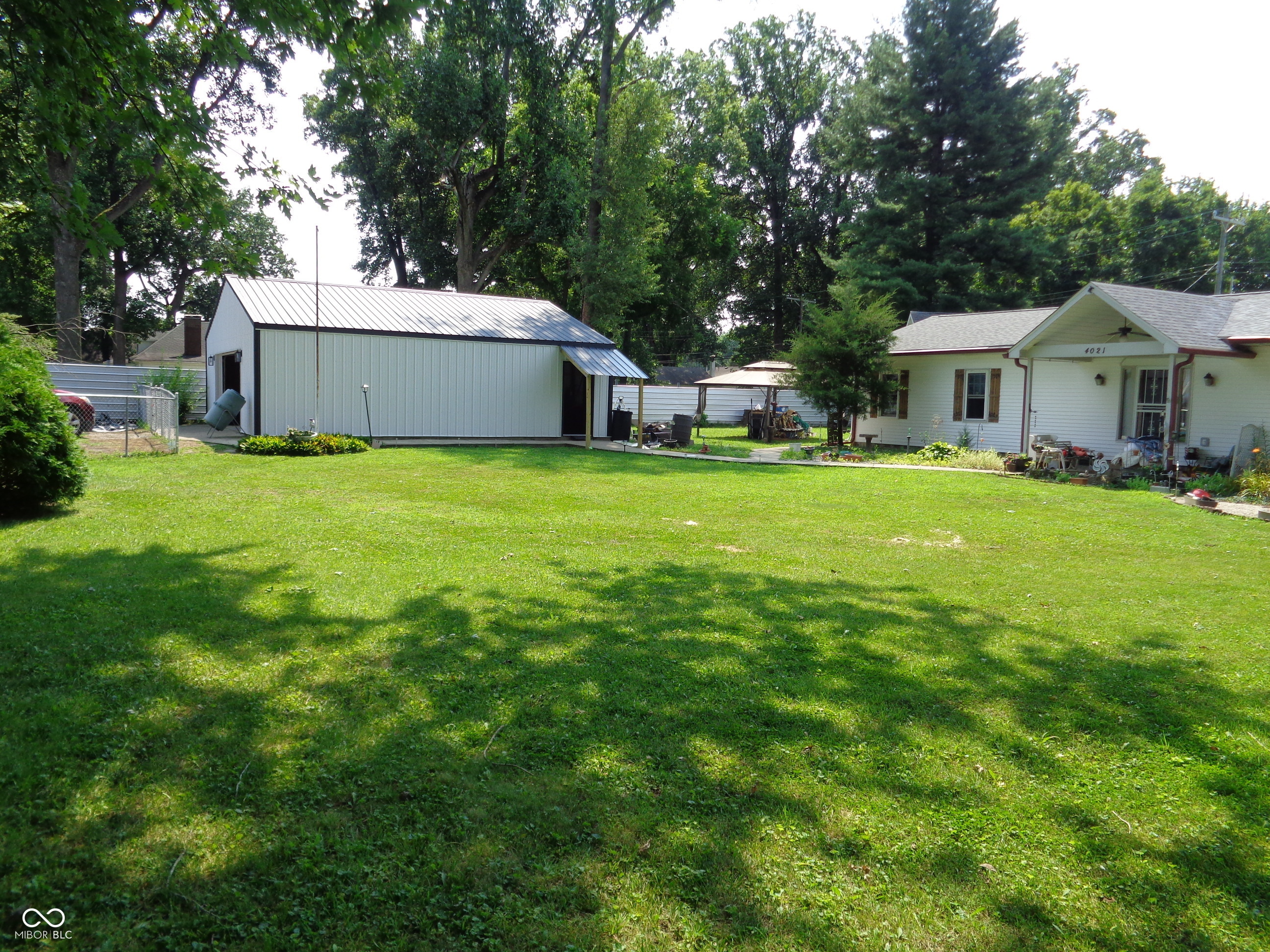 4021 E Park Avenue, Terre Haute, IN, 47805 photo 5 of 48