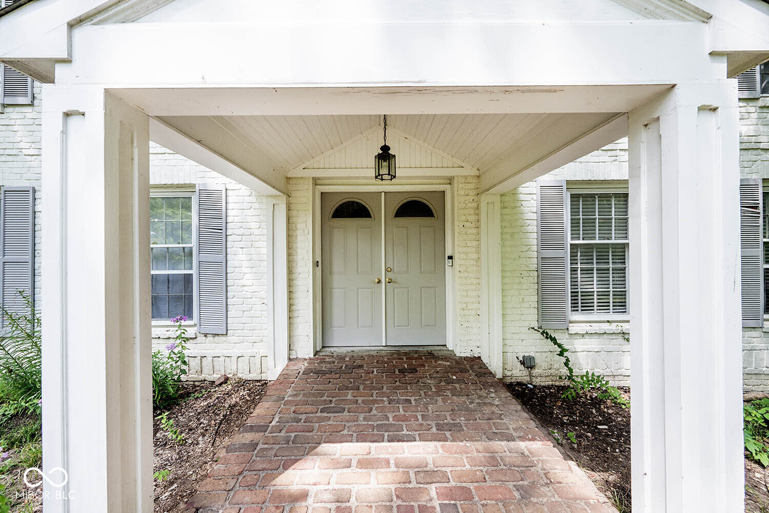 8404 Oaklandon Road, Indianapolis, IN, 46236 photo 5 of 75