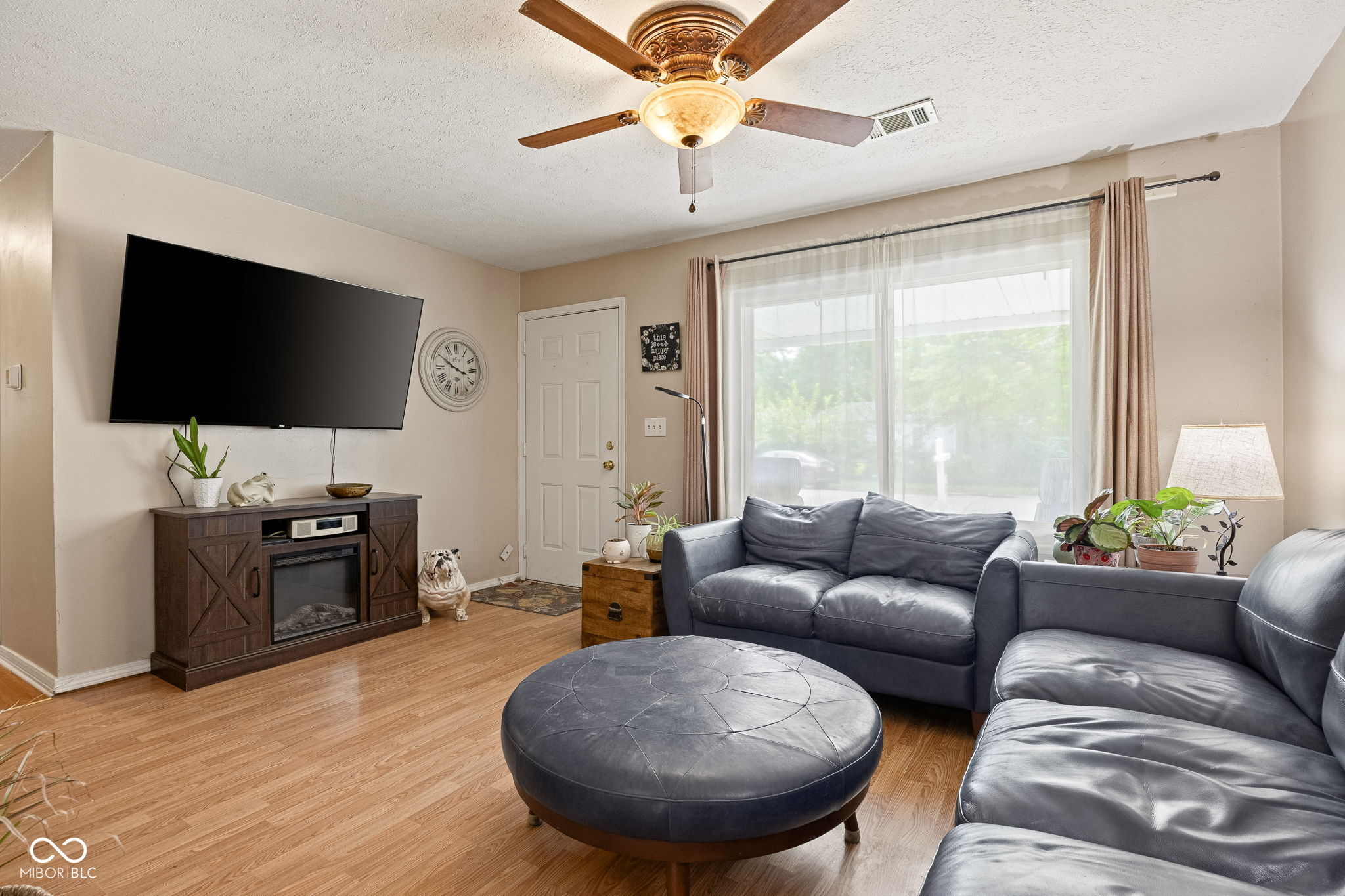 3667 Beasley Drive, Indianapolis, IN, 46222 photo 5 of 35