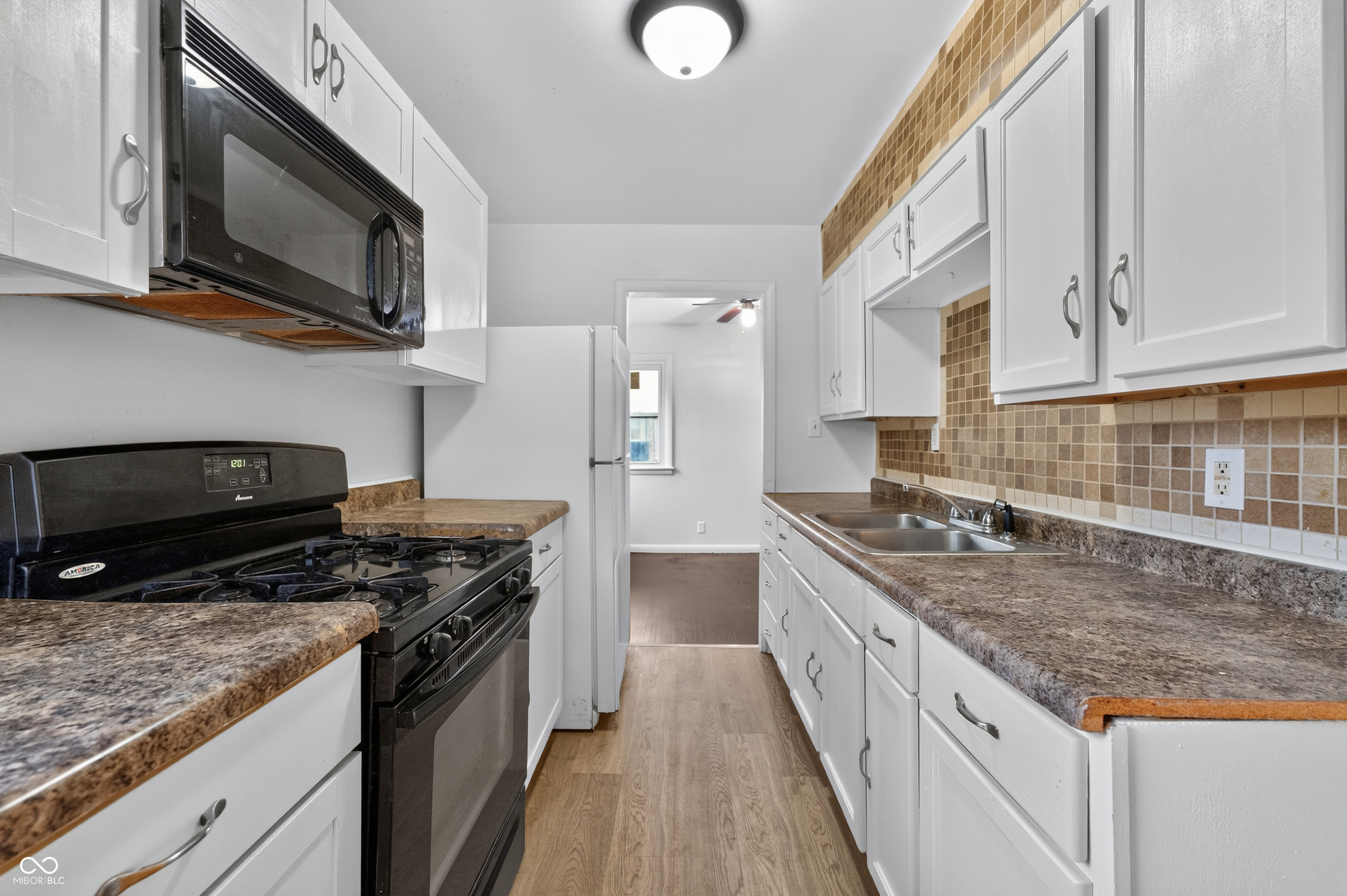 3618 N Adams Street, Indianapolis, IN, 46218 photo 5 of 29