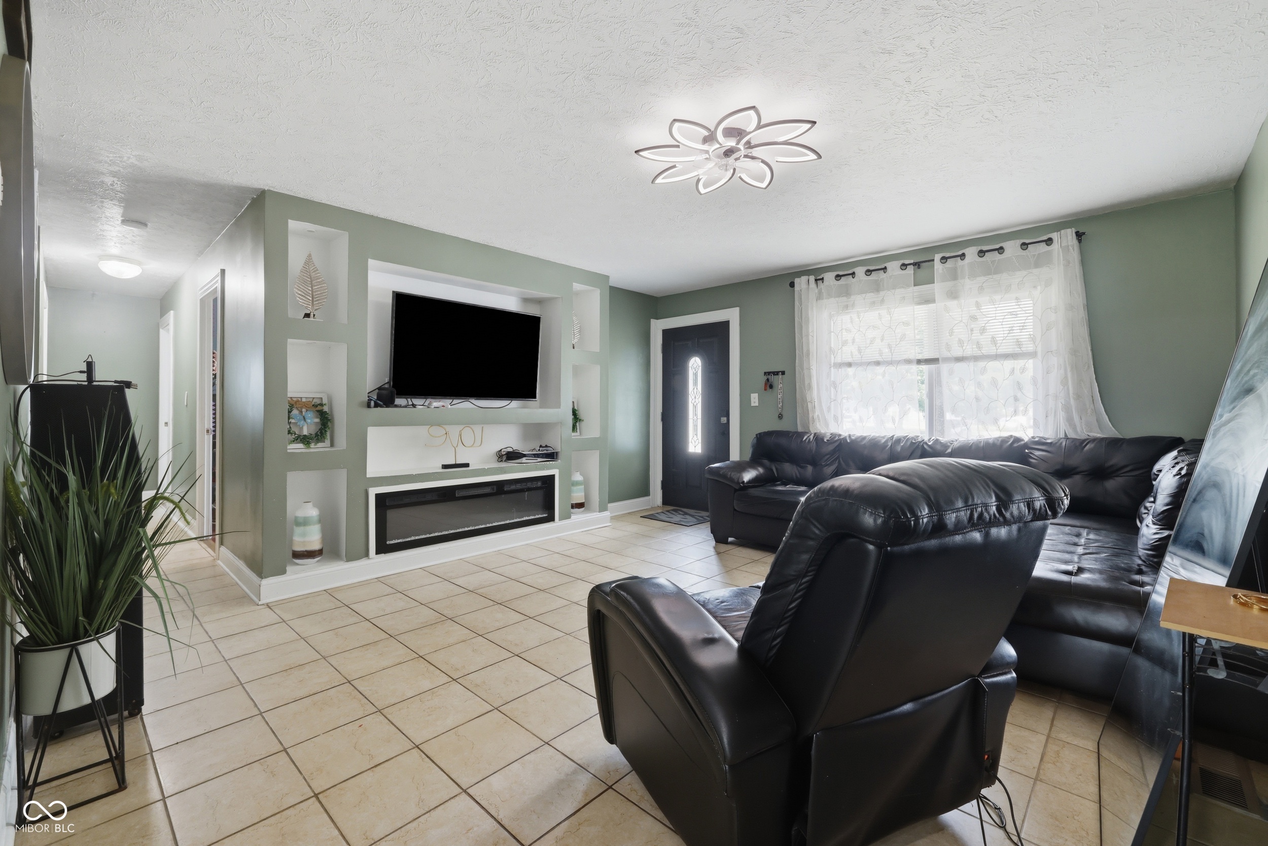 3570 Christopher Lane, Indianapolis, IN, 46224 photo 5 of 26
