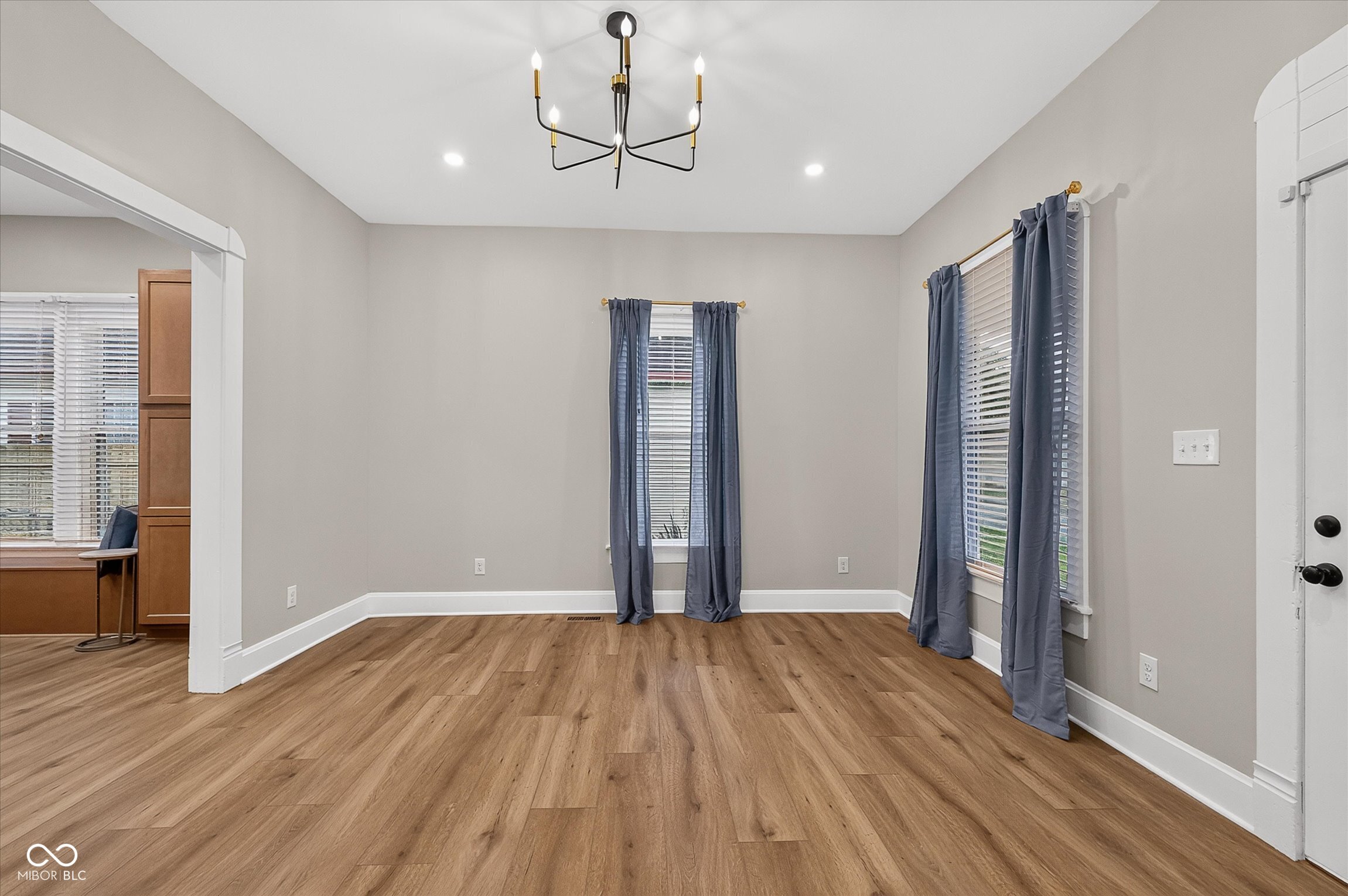1021 N Gale Street, Indianapolis, IN, 46201 photo 5 of 31