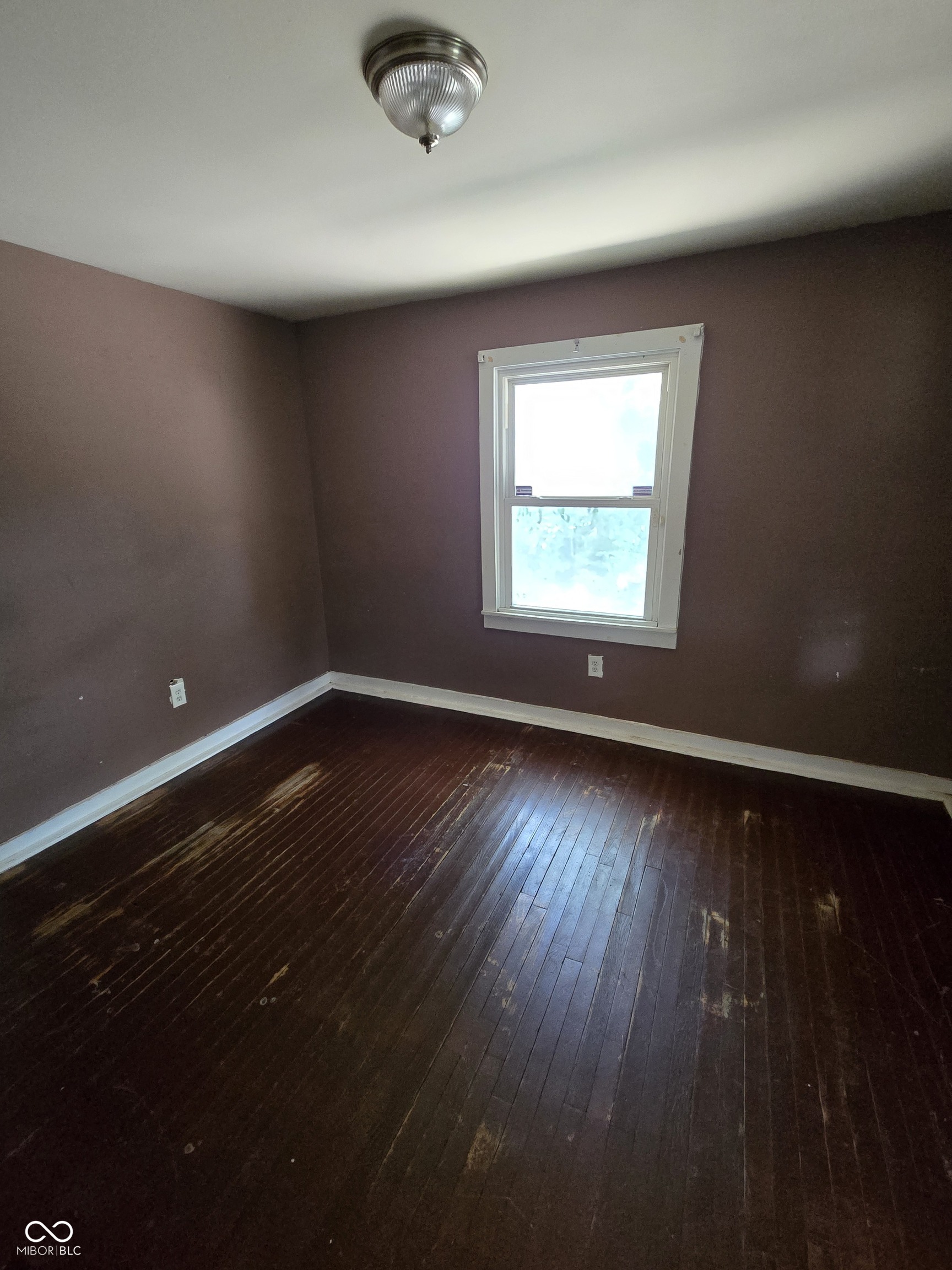 654 N Alton Avenue, Indianapolis, IN, 46222 photo 5 of 13