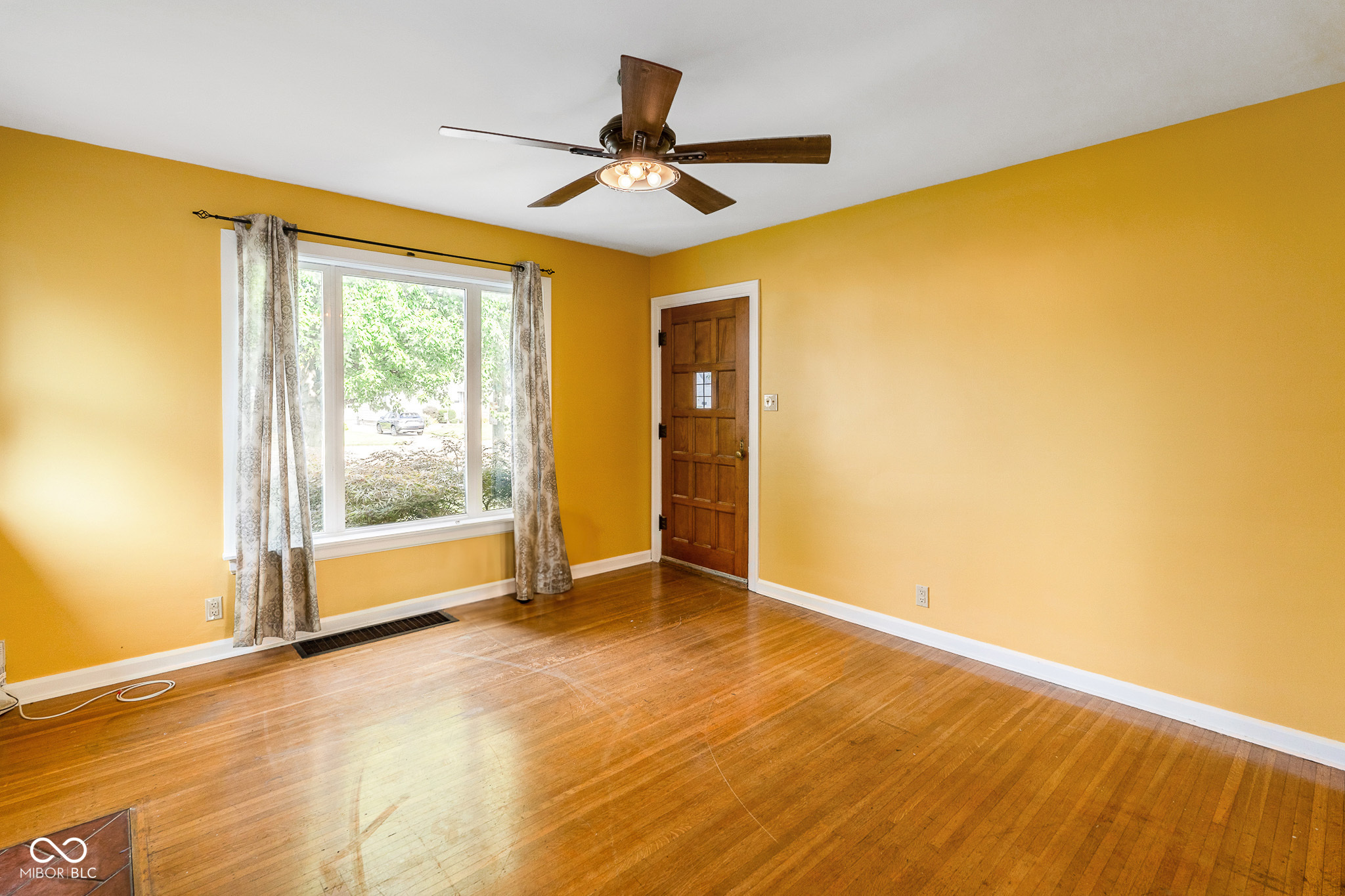 1719 N Lynhurst Drive, Indianapolis, IN, 46224 photo 5 of 30