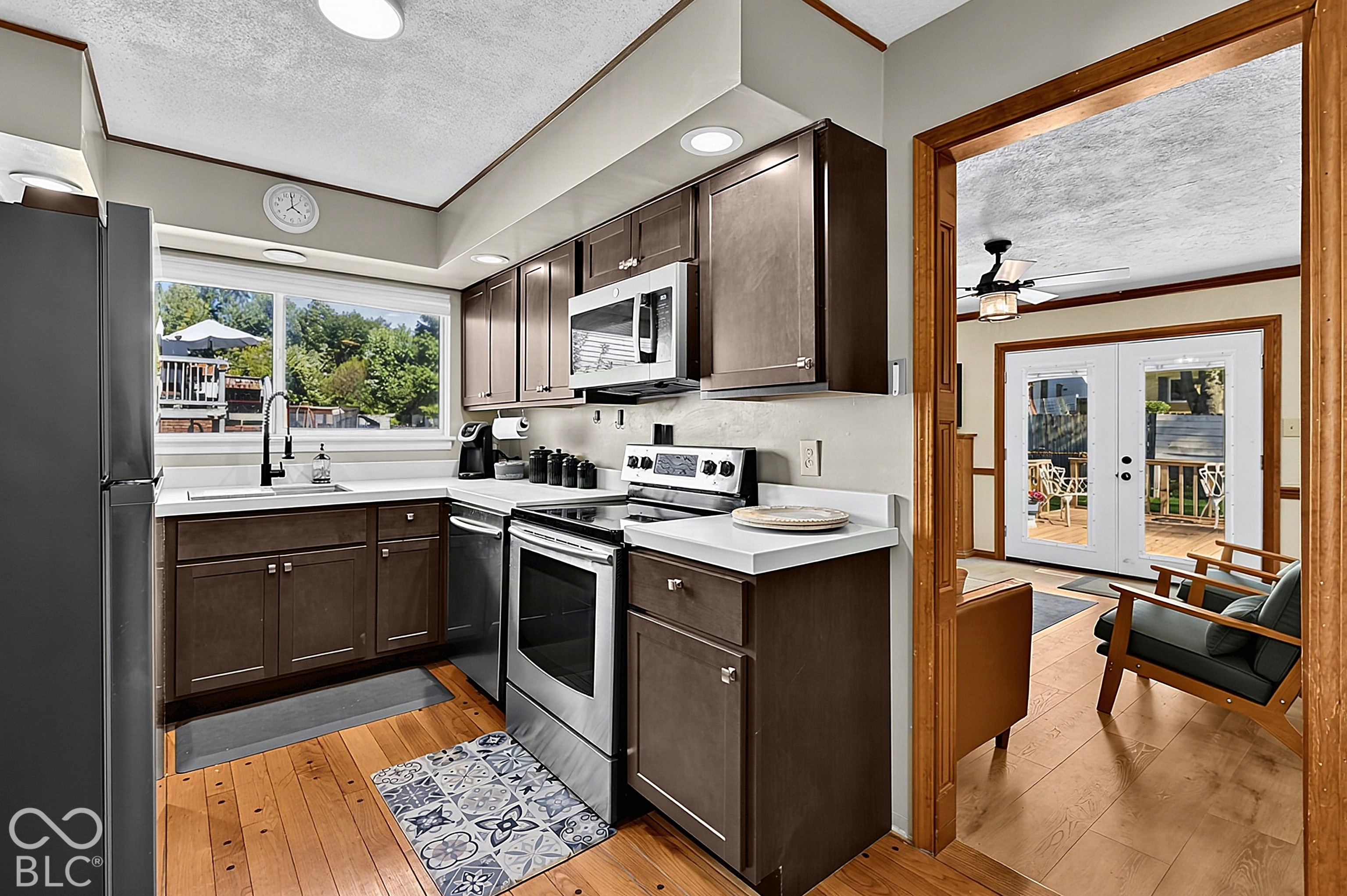 5509 Sleet Drive, Indianapolis, IN, 46237 photo 5 of 38