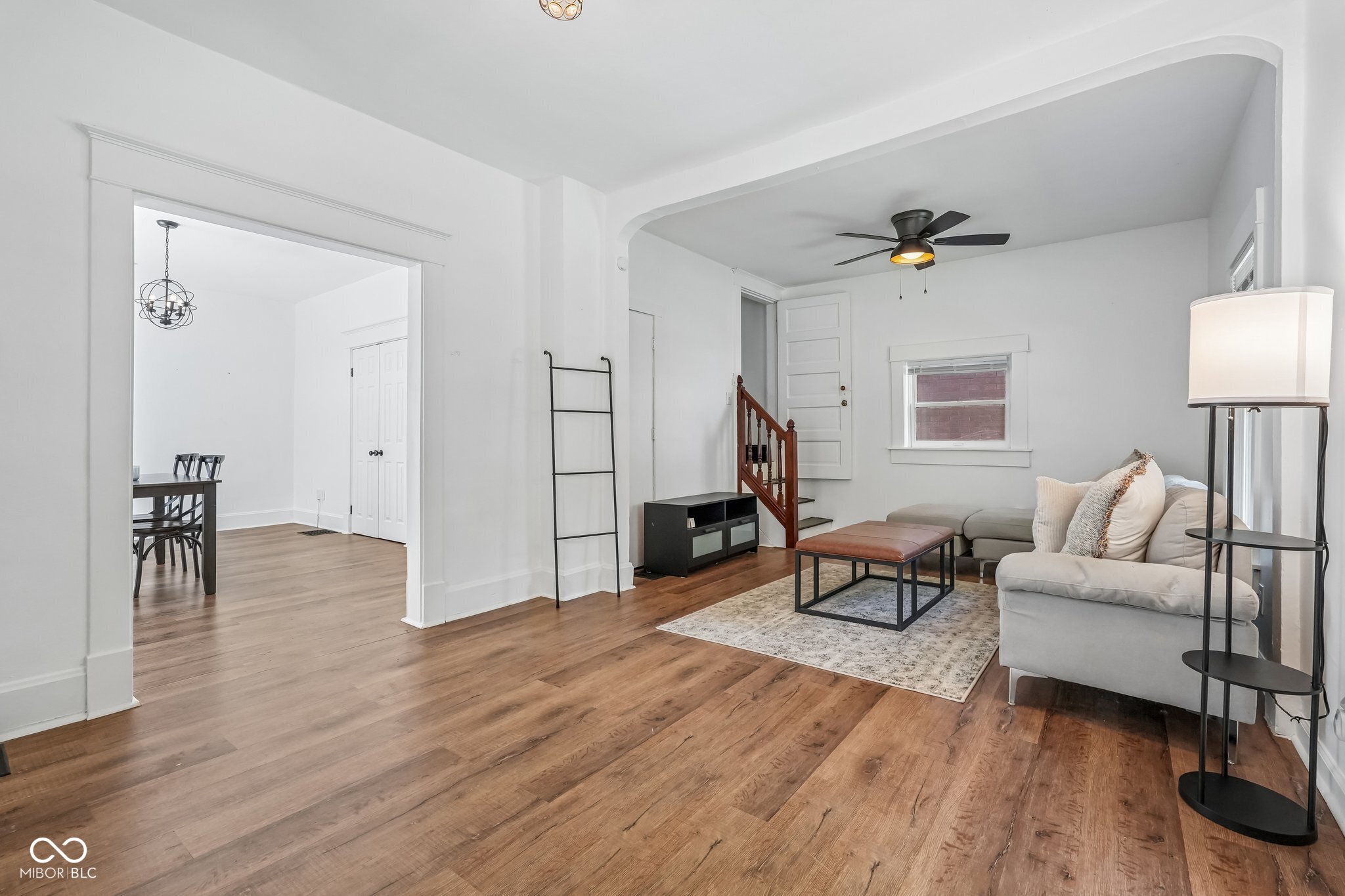 1005 E Berwyn, Indianapolis, IN, 46203 photo 5 of 38