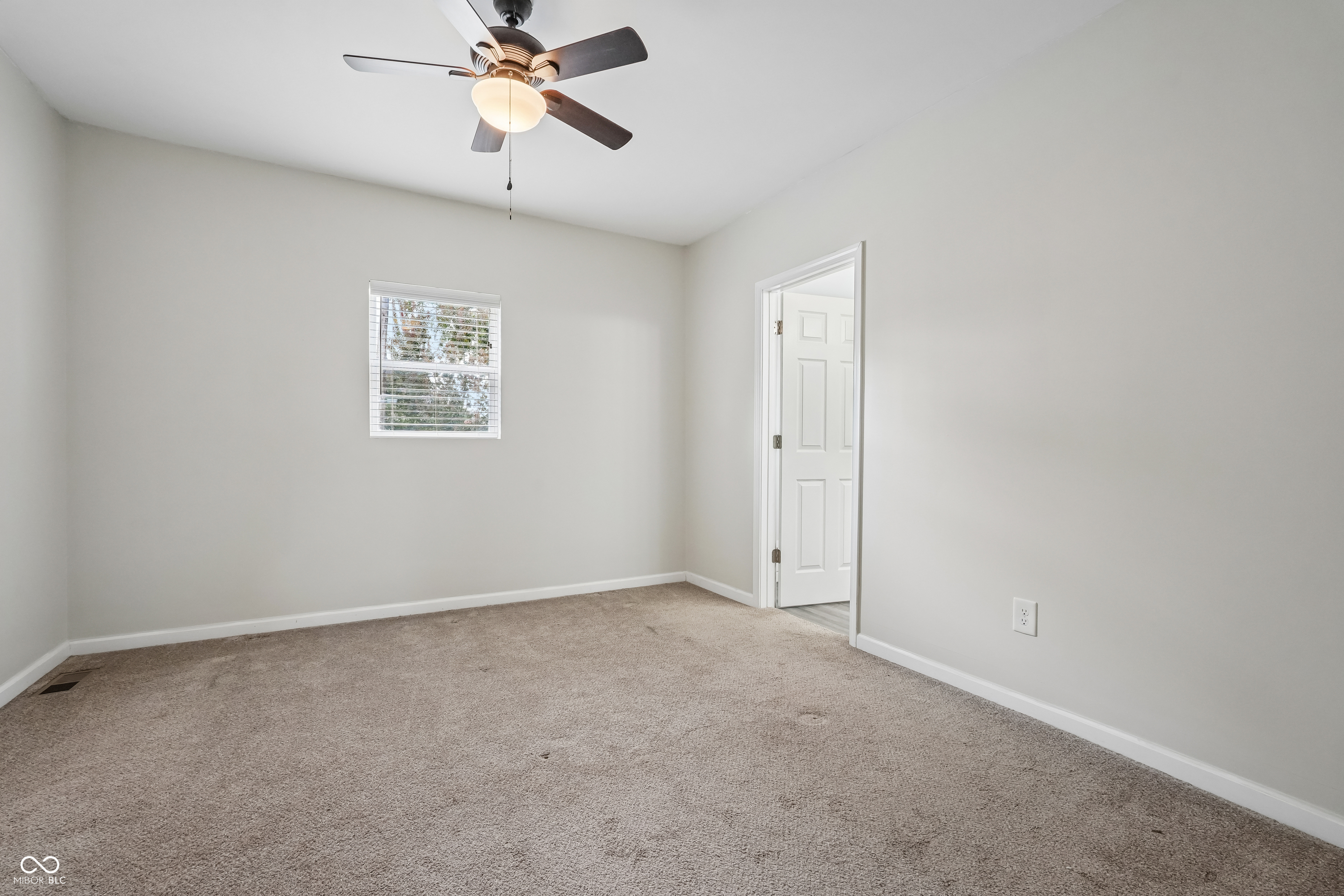 205 Washington Street, Arcadia, IN, 46034 photo 5 of 49