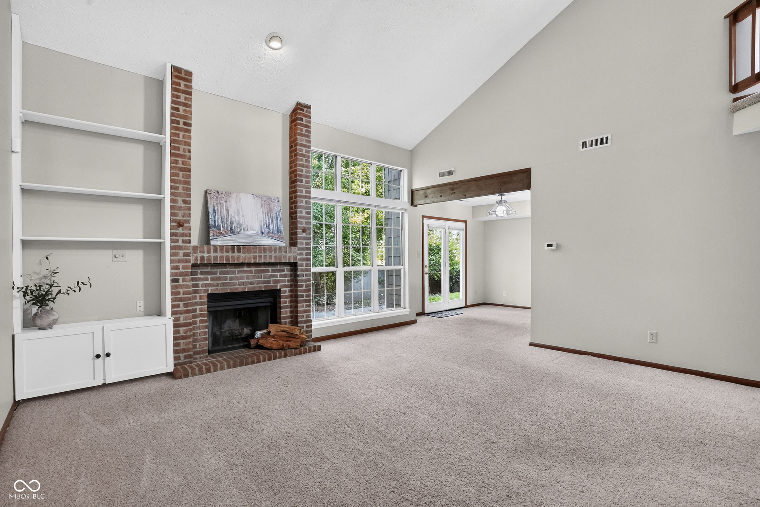 6456 Miramar Court, Indianapolis, IN, 46250 photo 5 of 27