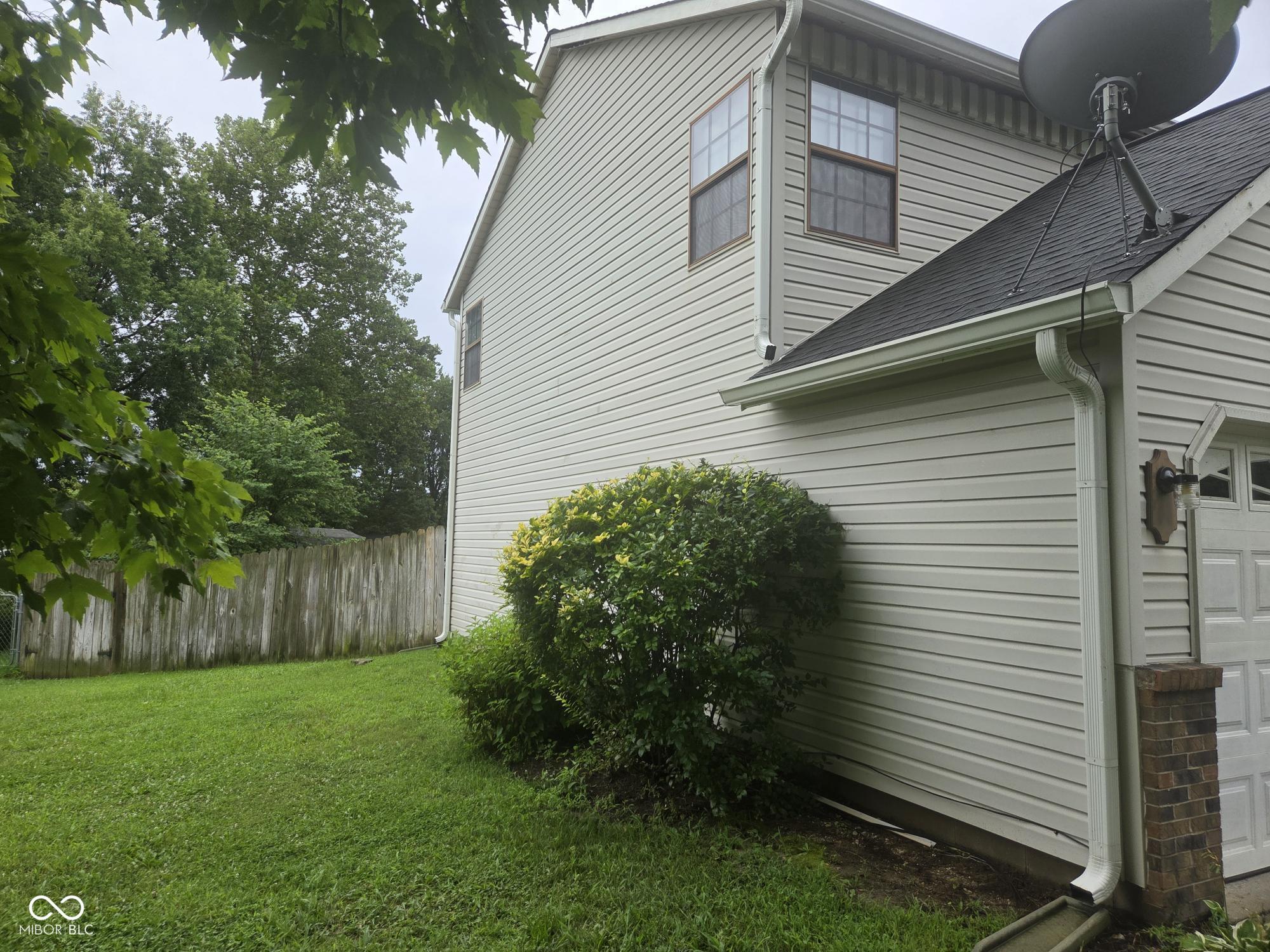 6391 Crimson Circle East Drive, Indianapolis, IN, 46227 photo 5 of 56