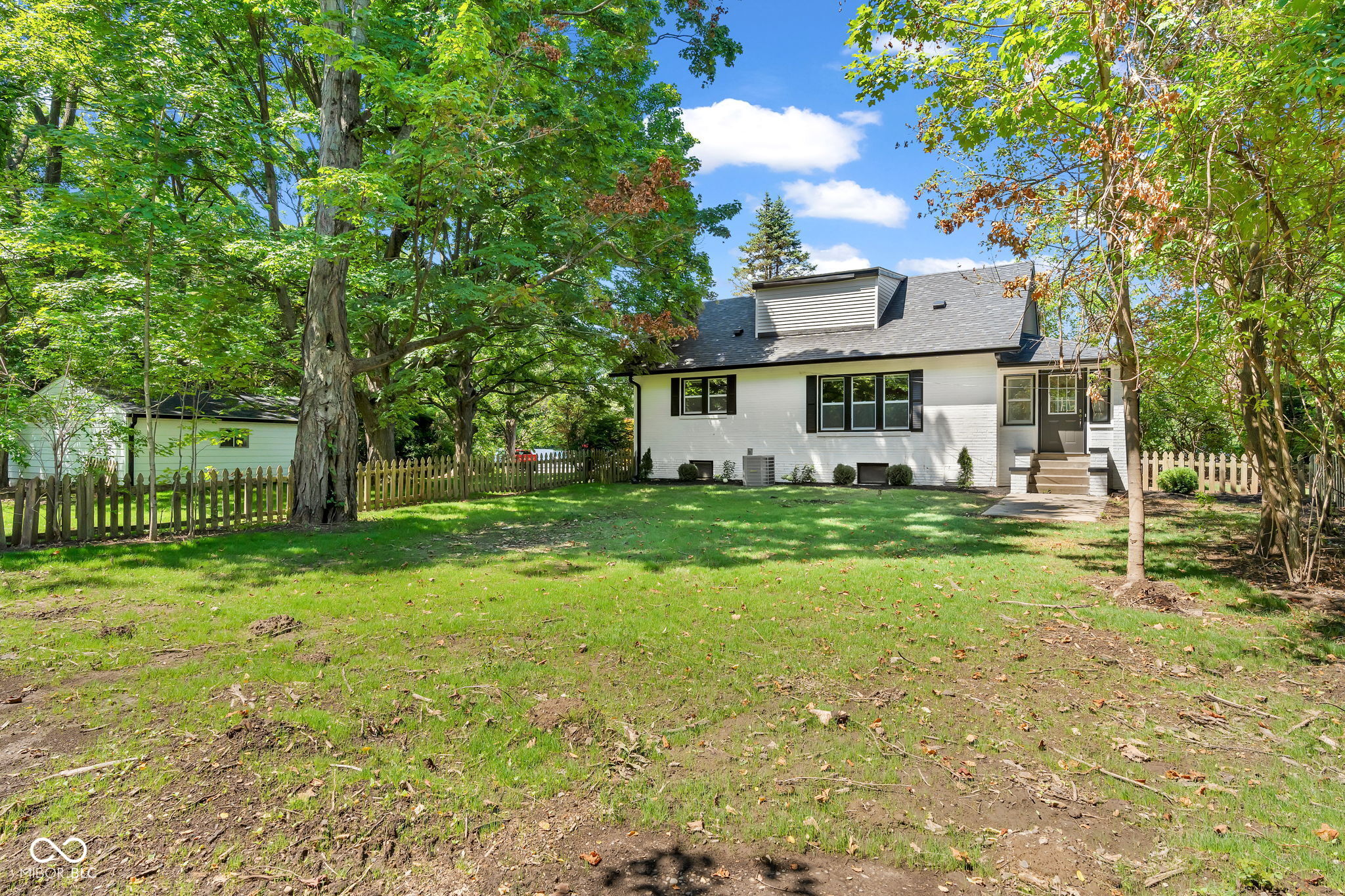 5041 Kentucky Avenue, Indianapolis, IN, 46221 photo 5 of 46