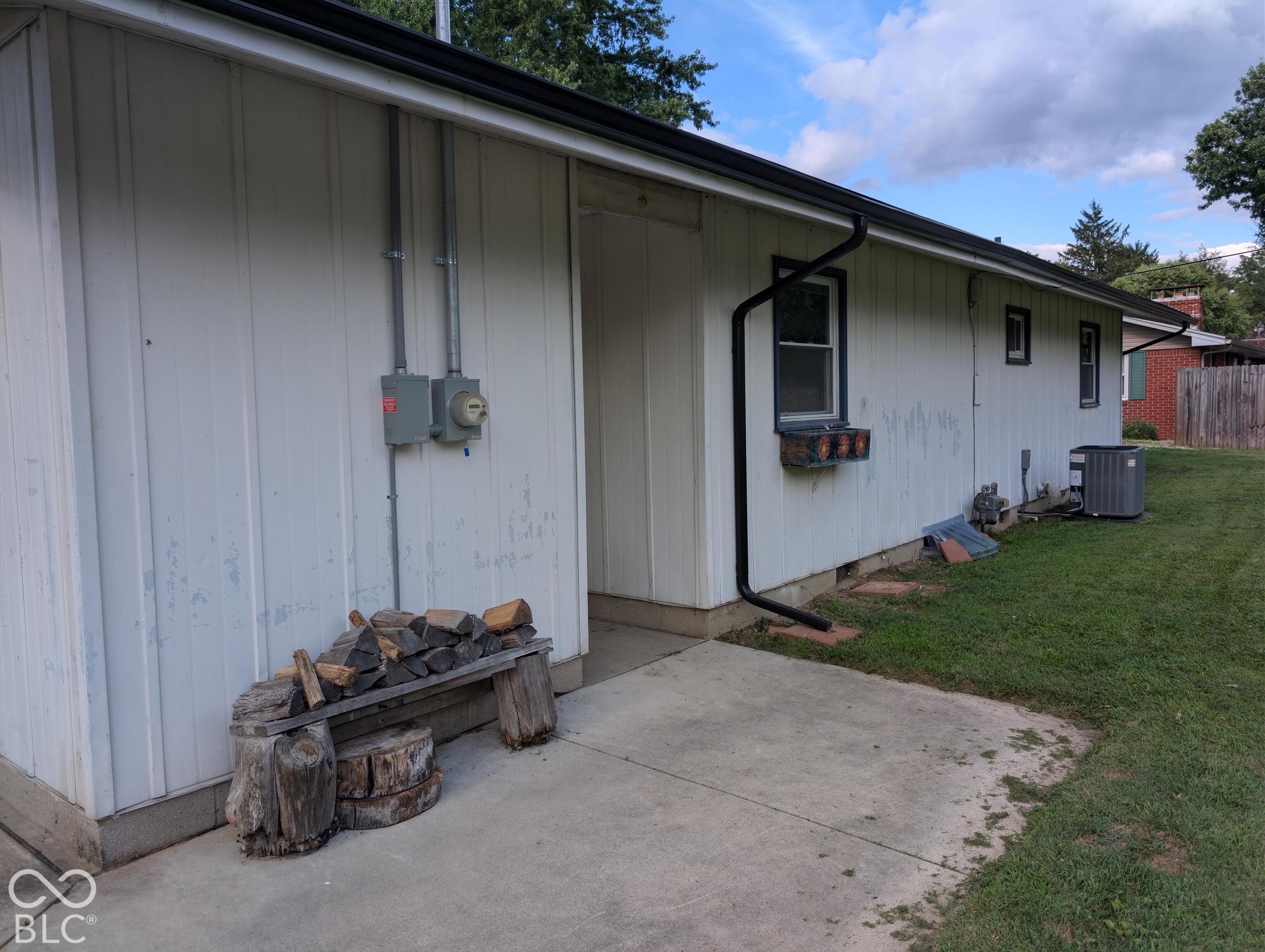 2791 Woodlawn Drive, Anderson, IN, 46013 photo 5 of 24