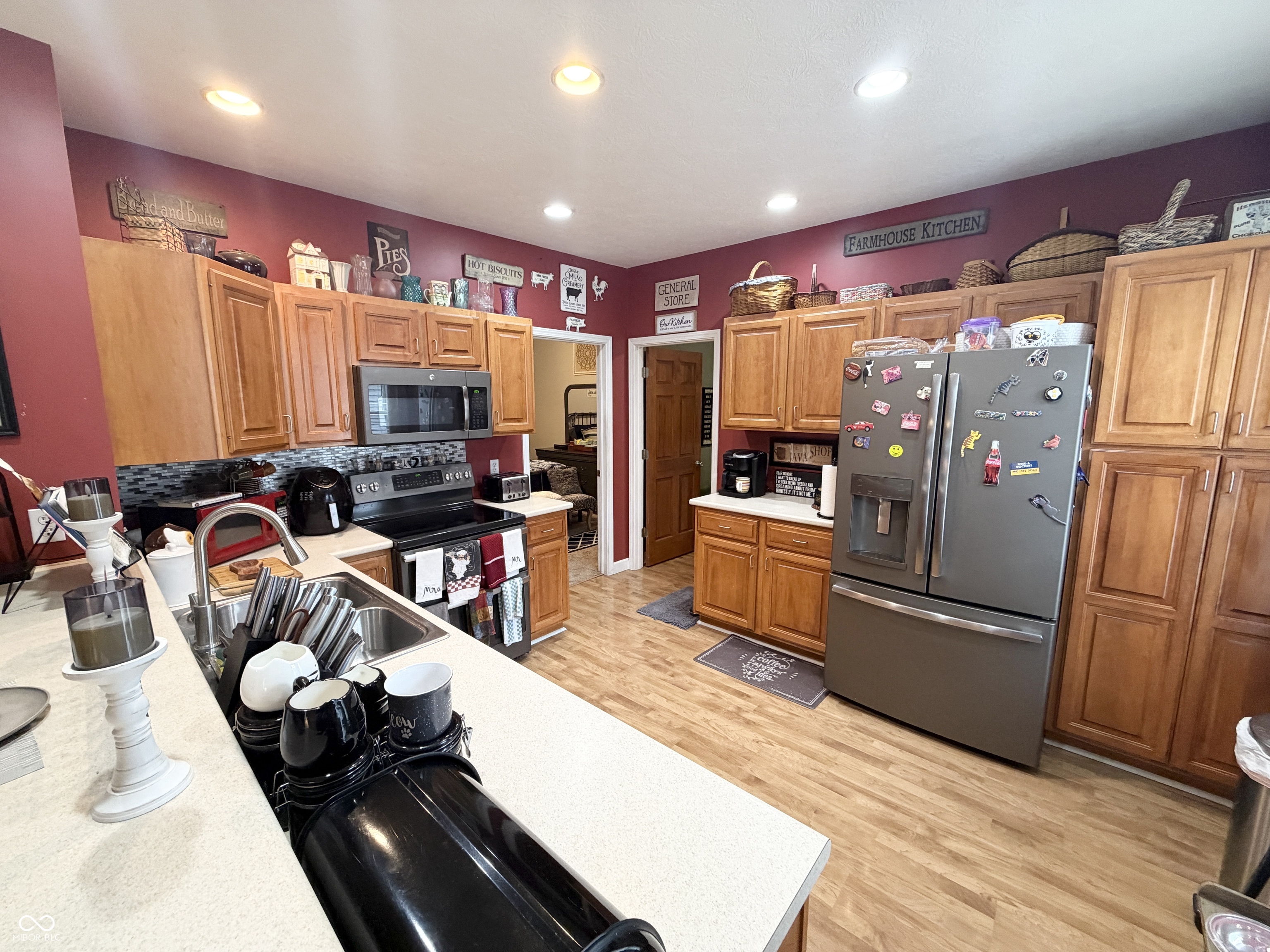 820 Blanchard Street, Shelbyville, IN, 46176 photo 5 of 23