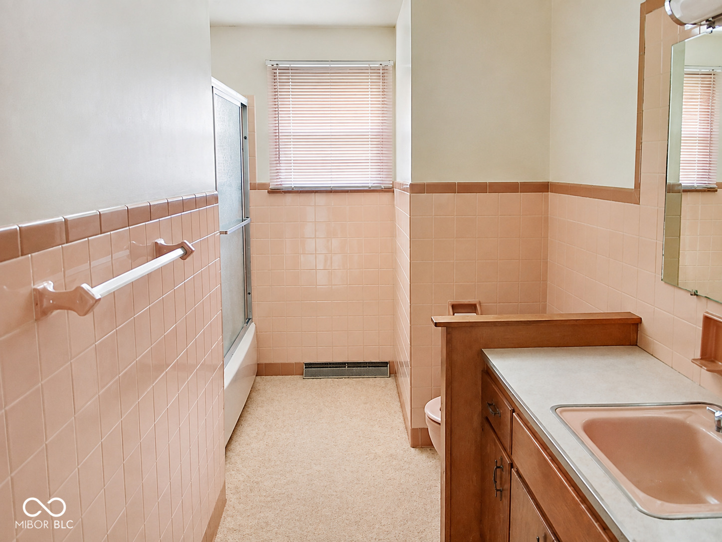 5358 E Woodruff Drive, New Castle, IN, 47362 photo 5 of 20