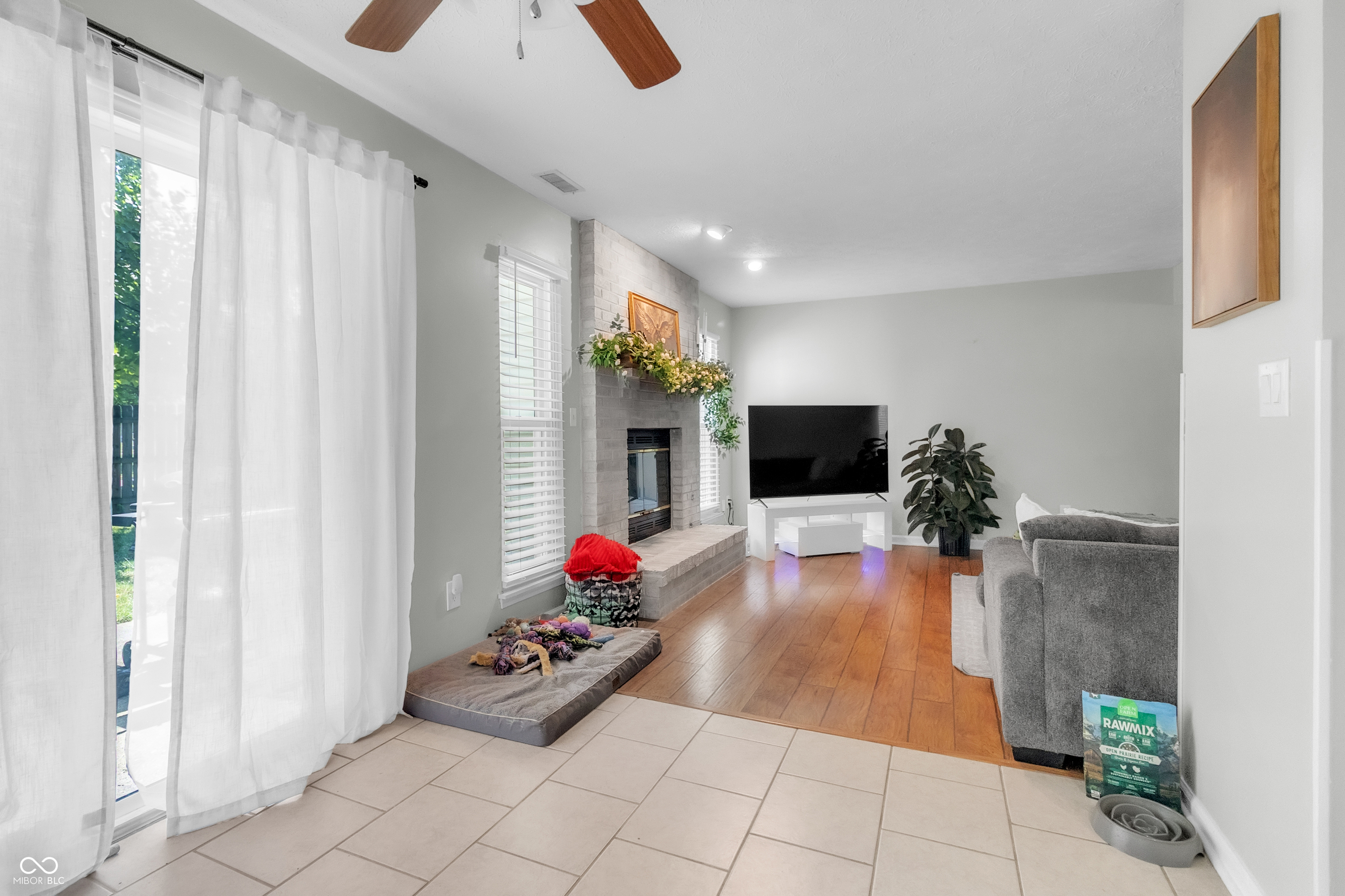 6143 Pillory Drive, Indianapolis, IN, 46254 photo 5 of 53