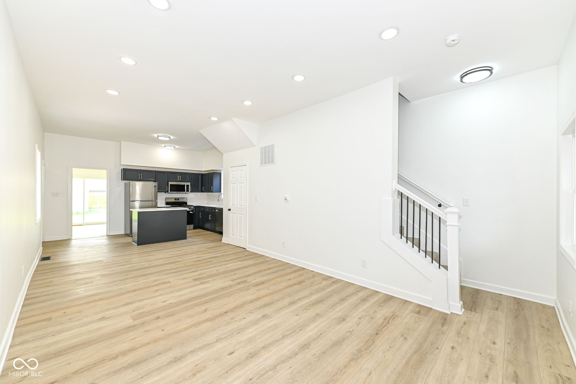 243 Iowa Street, Indianapolis, IN, 46225 photo 5 of 32