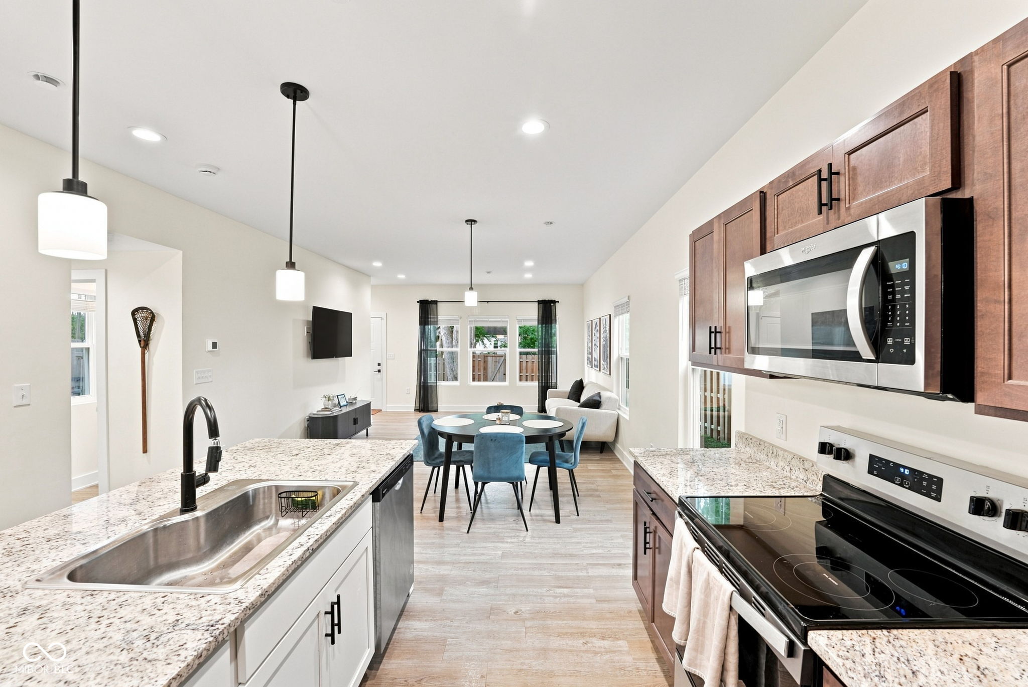 4706 Primrose Avenue, Indianapolis, IN, 46205 photo 5 of 40