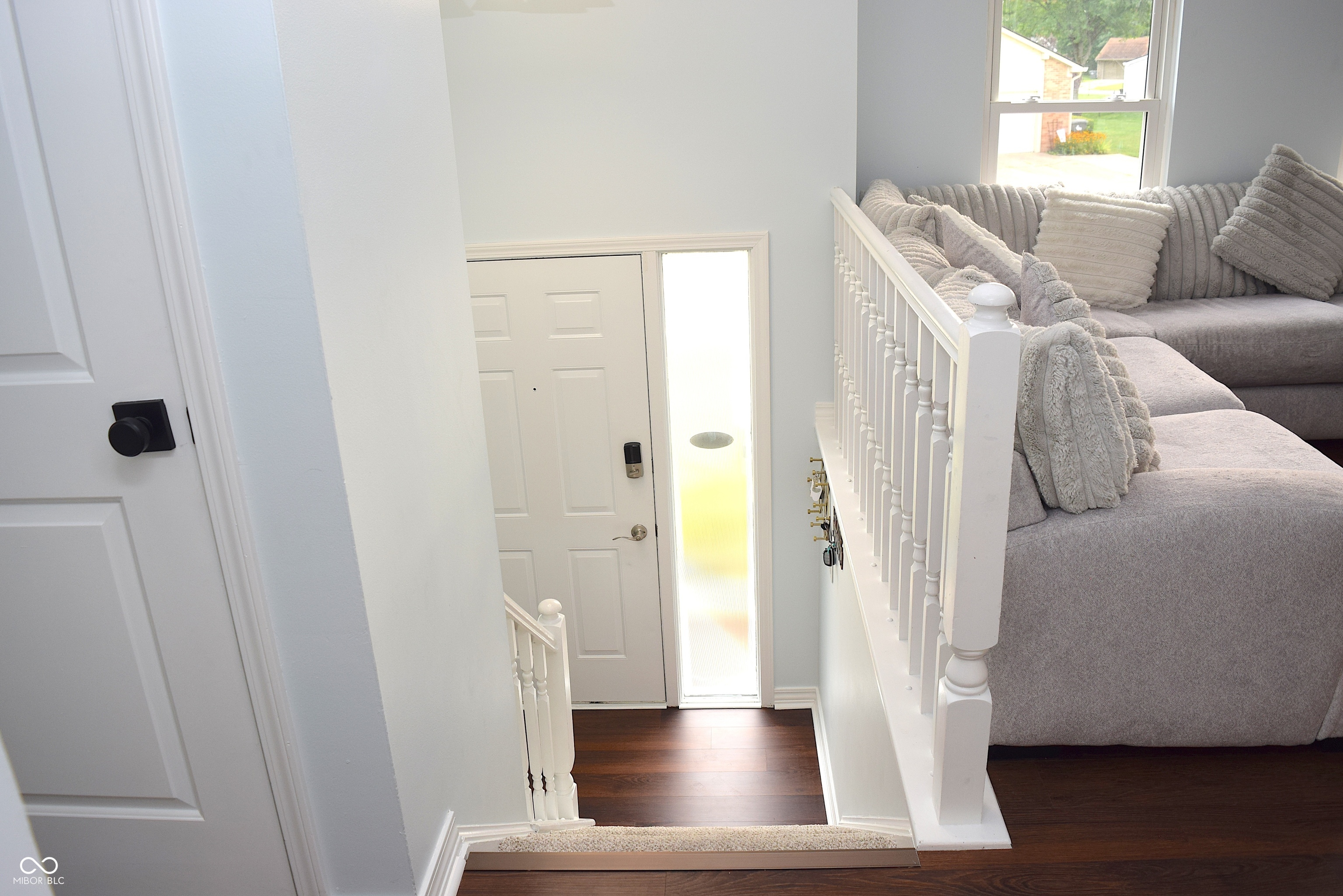 8059 Harvest Lane, Indianapolis, IN, 46256 photo 5 of 67