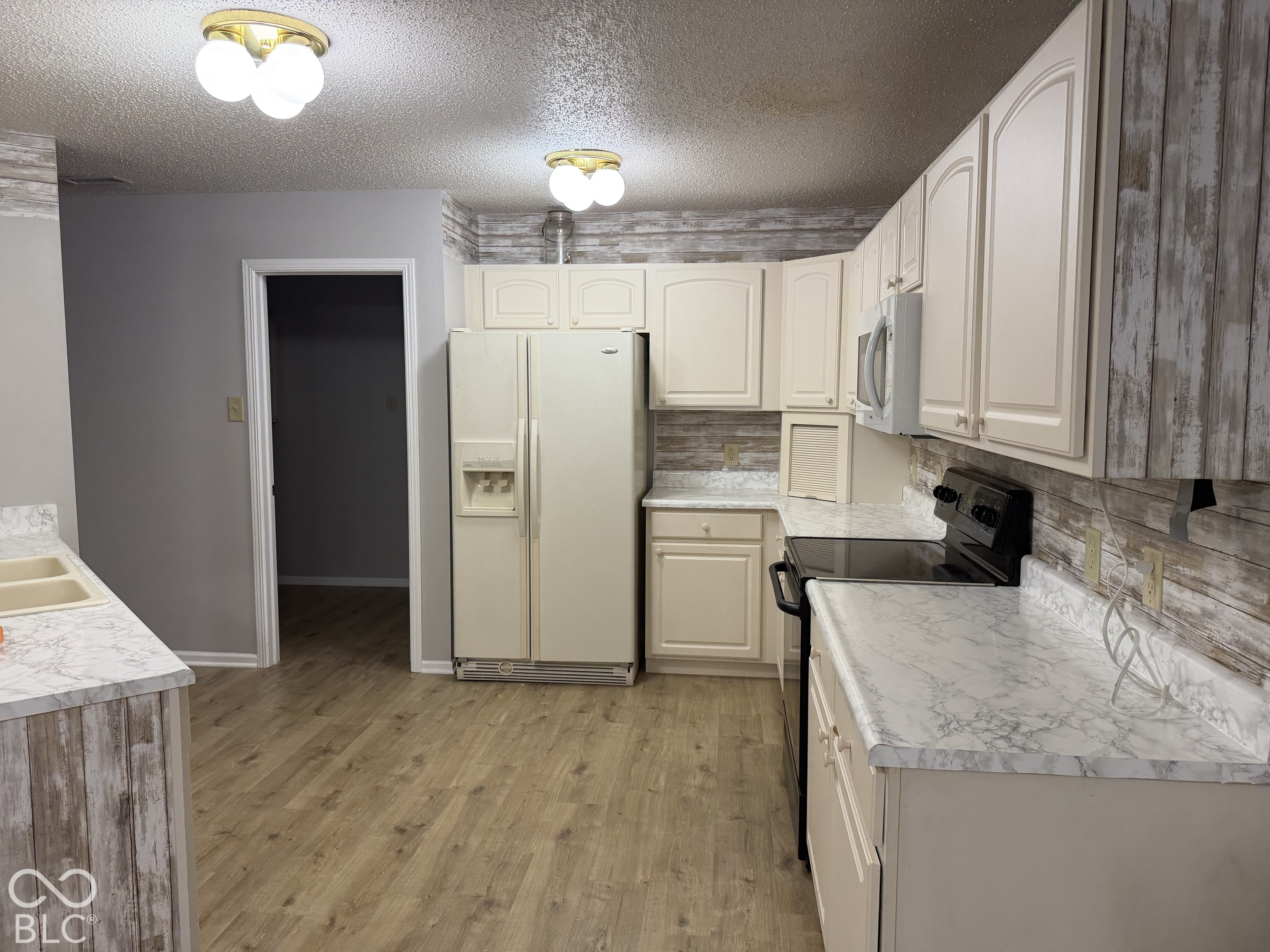 613 Brookline Drive, Danville, IN, 46122 photo 5 of 19