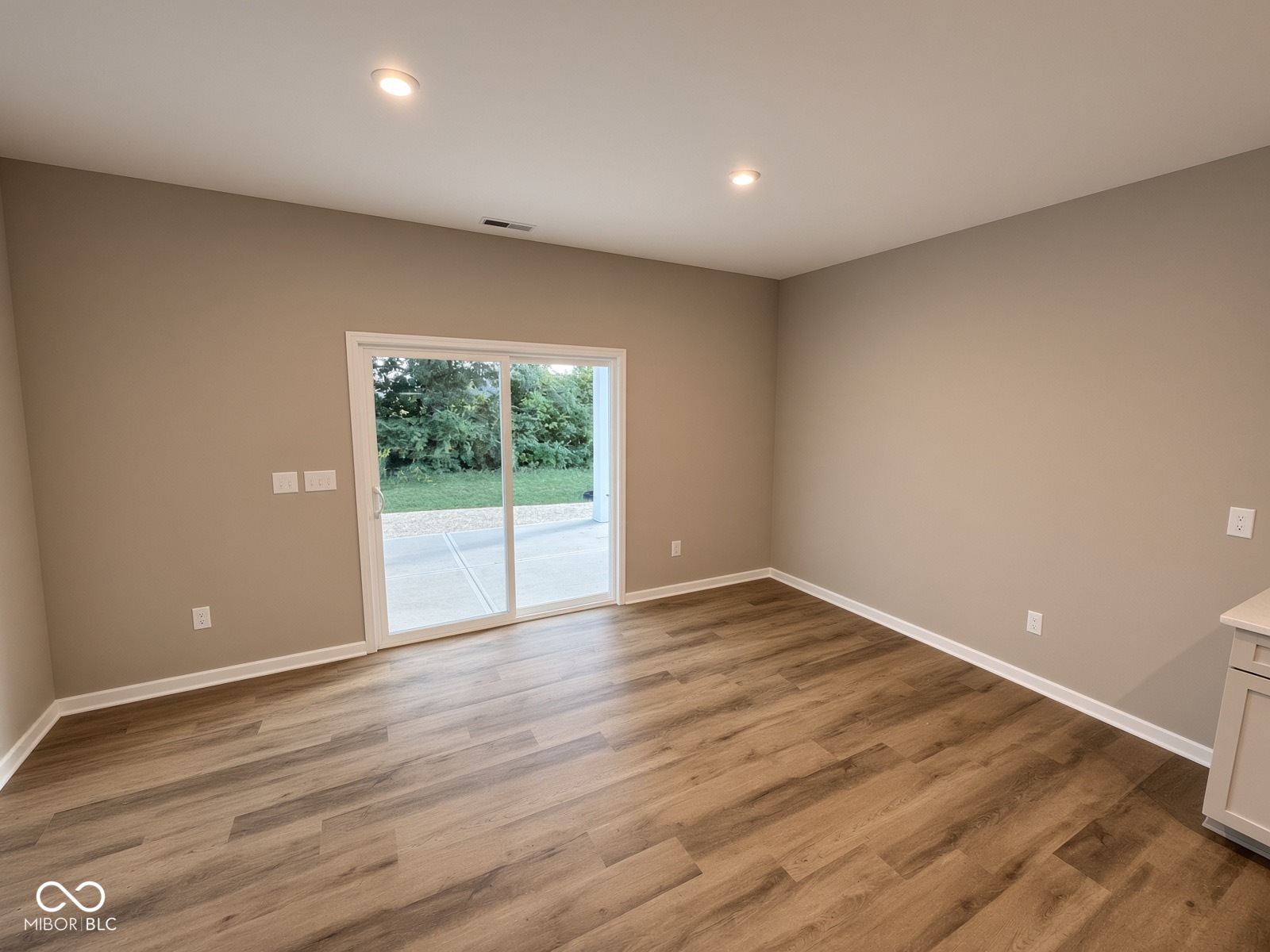 6403 Rippling Rock Drive, Plainfield, IN, 46168 photo 5 of 17