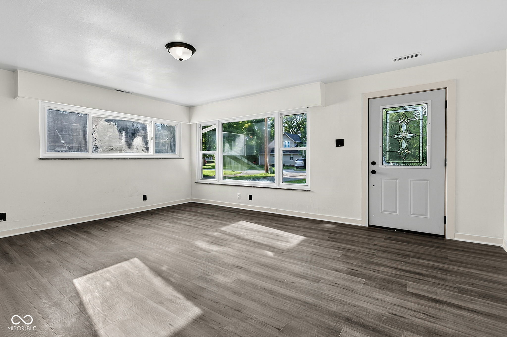 1134 Gilbert Avenue, Indianapolis, IN, 46227 photo 5 of 38