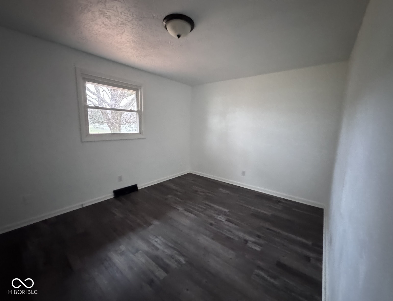 8436 E State Road 32, Anderson, IN, 46017 photo 5 of 50
