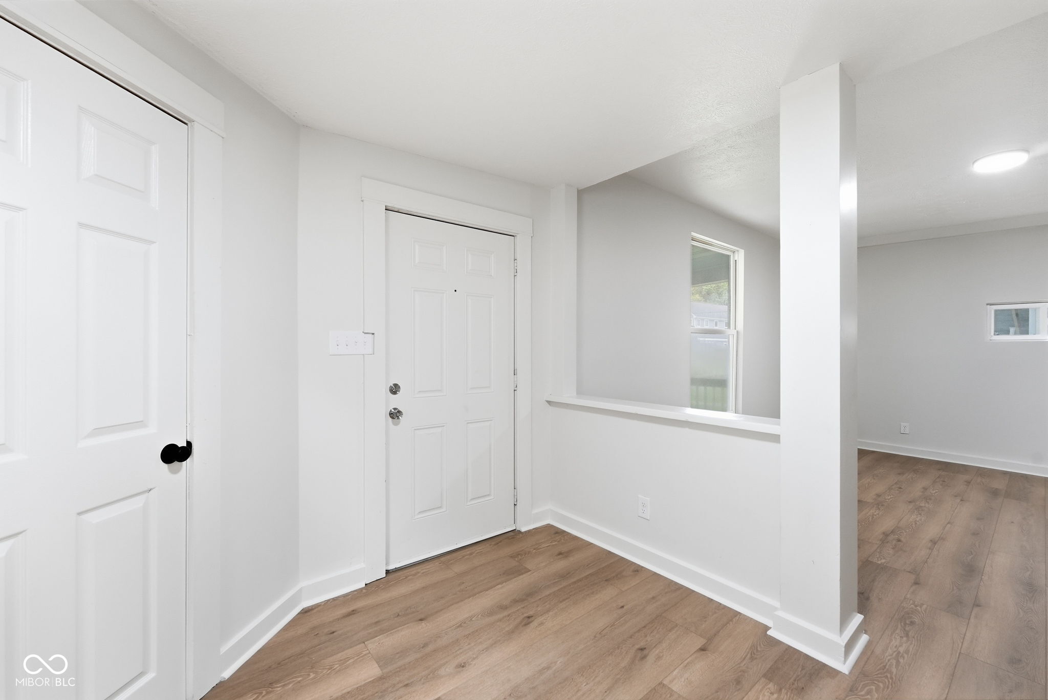 420 W 41st Street, Indianapolis, IN, 46208 photo 5 of 40