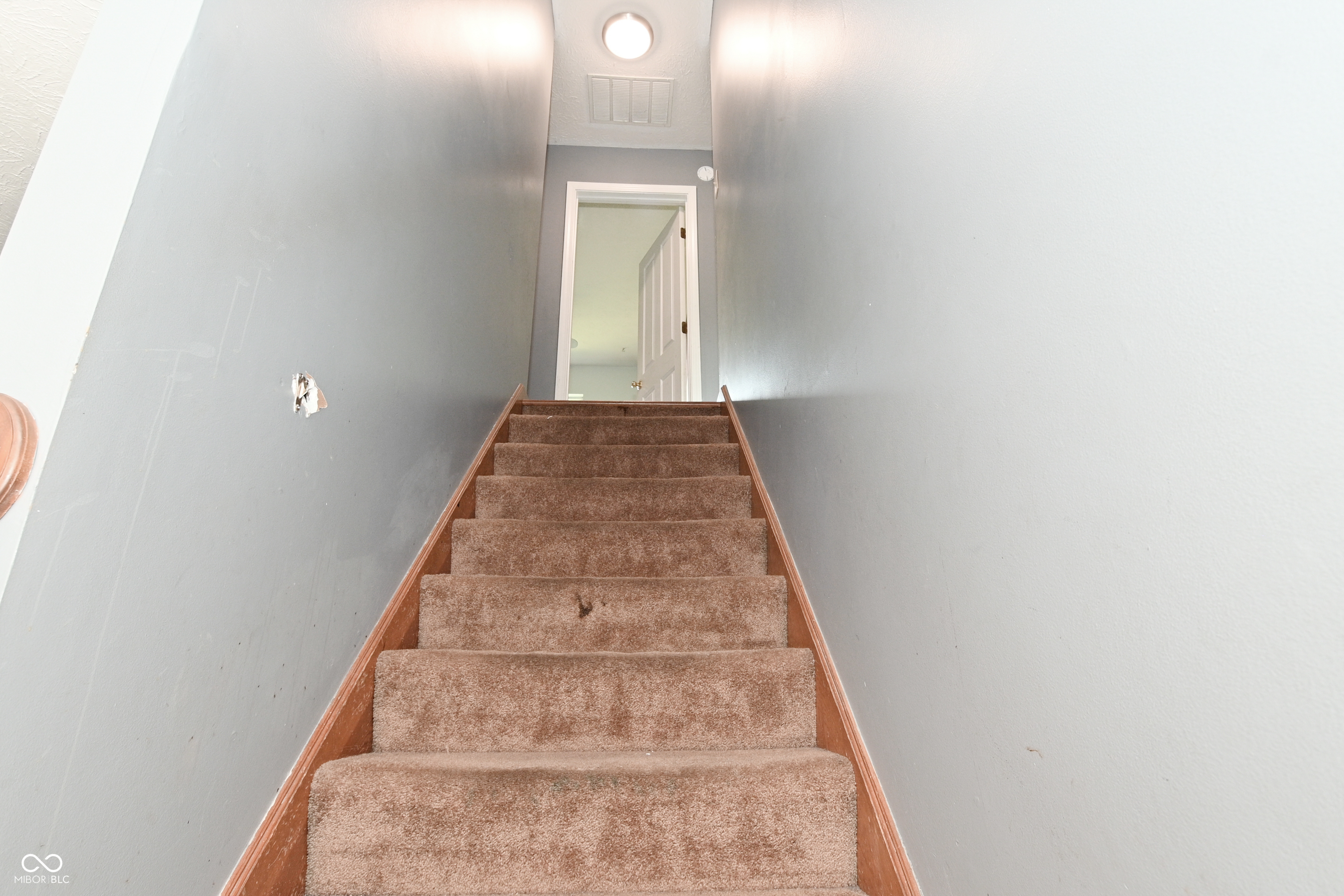 1674 Park Hill Drive, Indianapolis, IN, 46229 photo 5 of 36