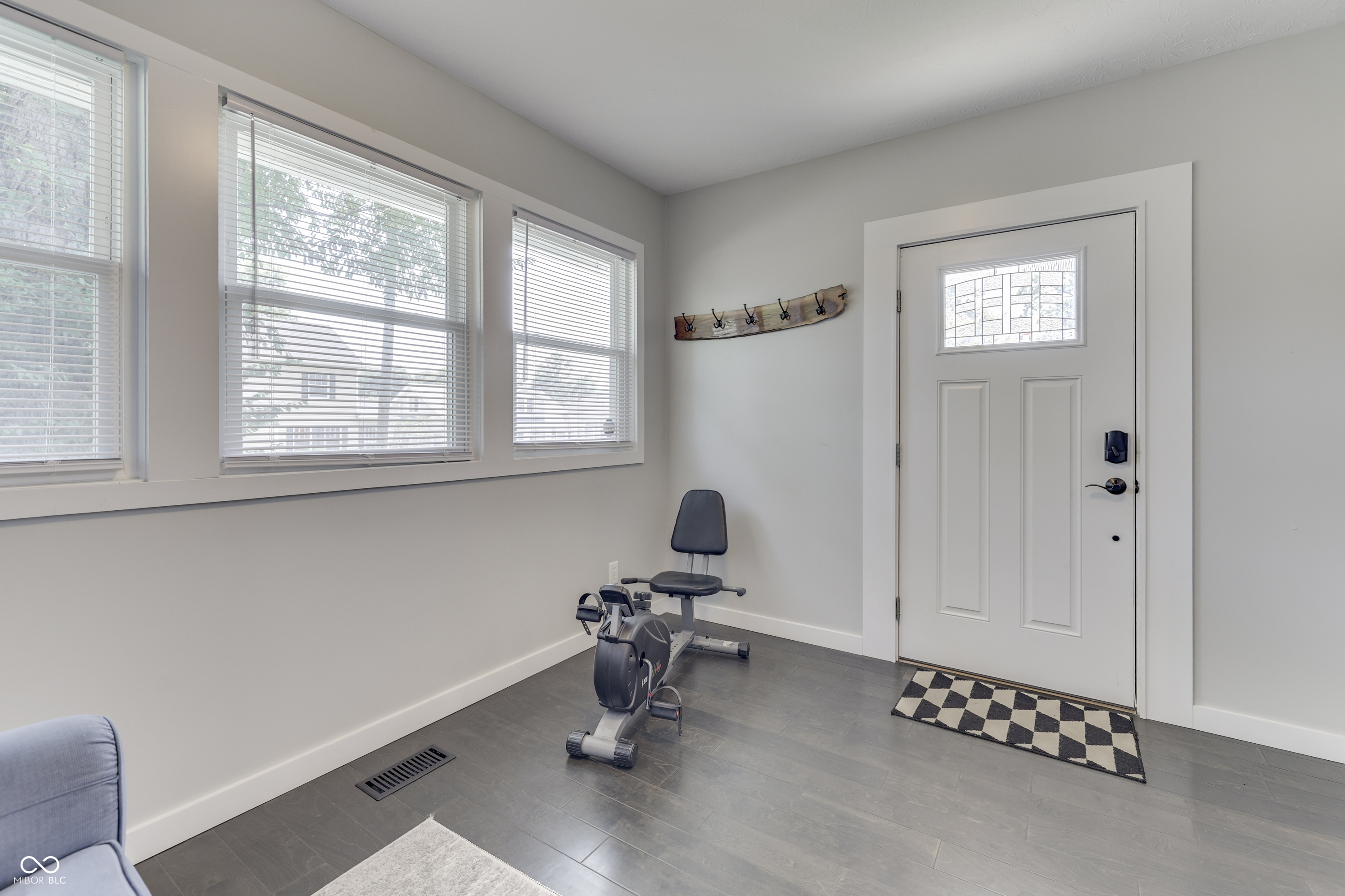 4462 Carrollton Avenue, Indianapolis, IN, 46205 photo 5 of 66