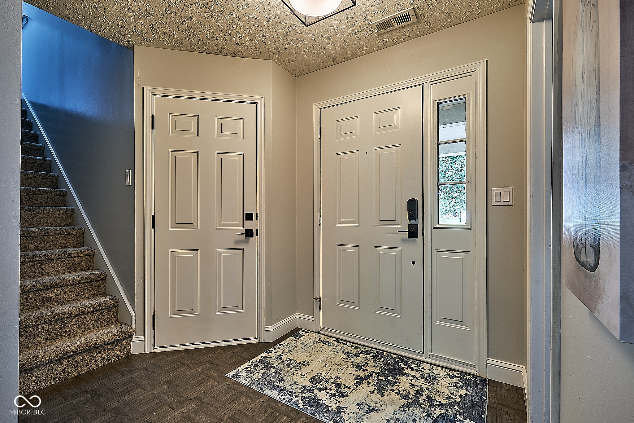 1563 Dale Court, Greenfield, IN, 46140 photo 5 of 34