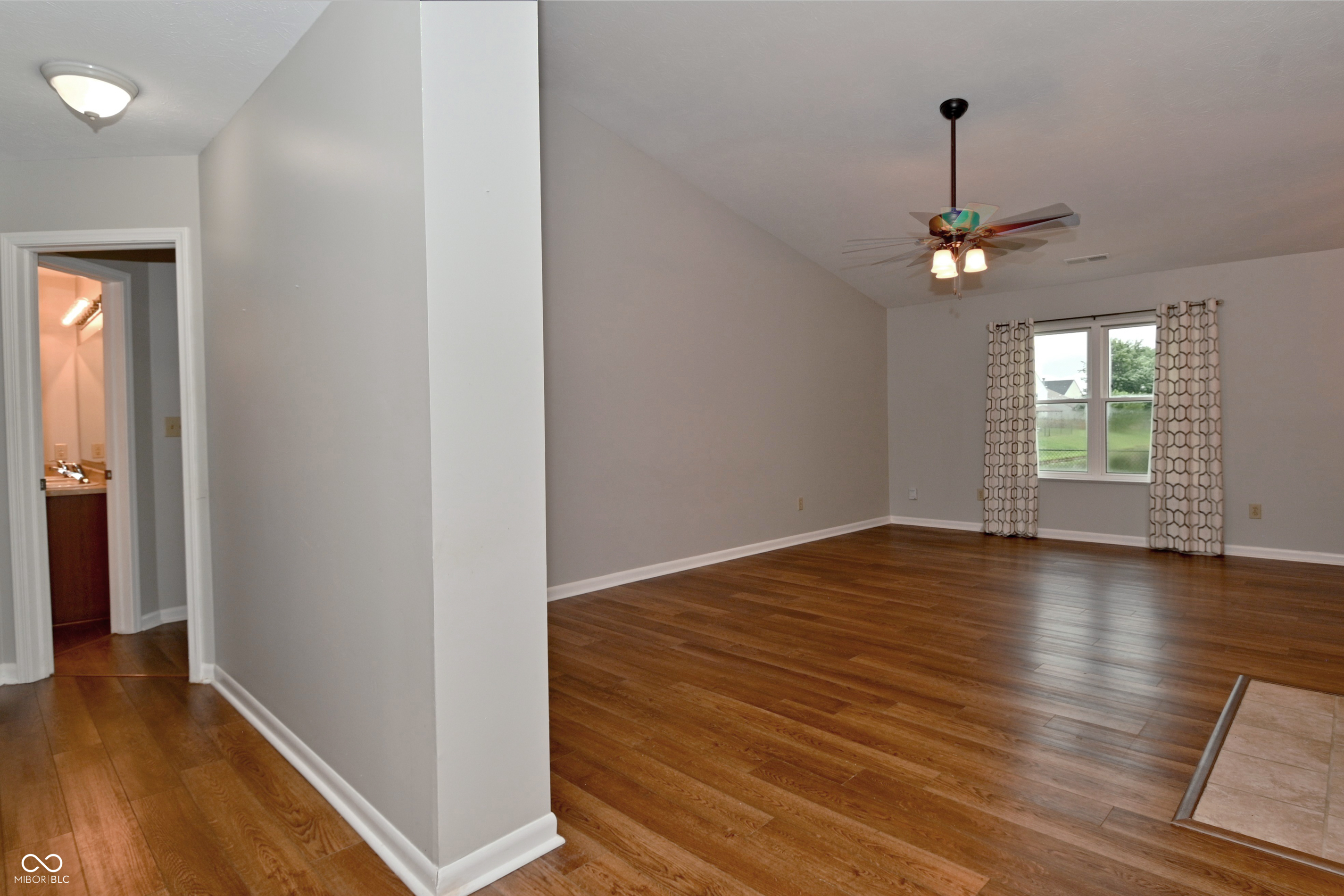 2273 Bridlewood Drive, Franklin, IN, 46131 photo 5 of 50