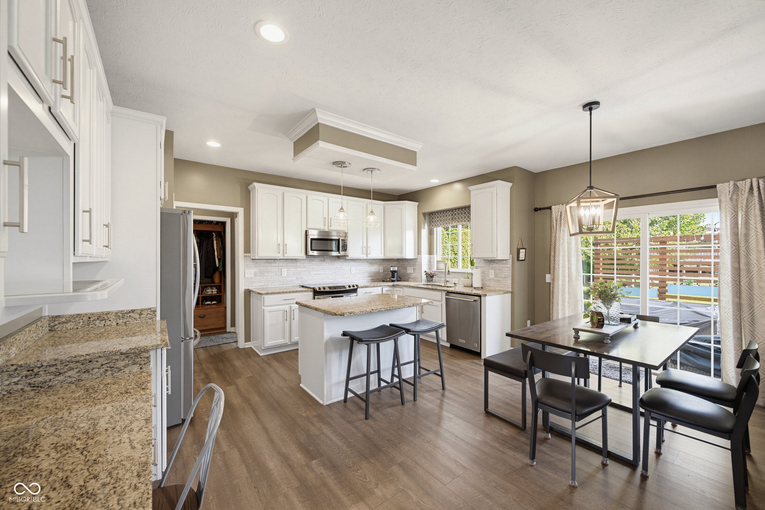 4737 Pebblepointe, Zionsville, IN, 46077 photo 5 of 57