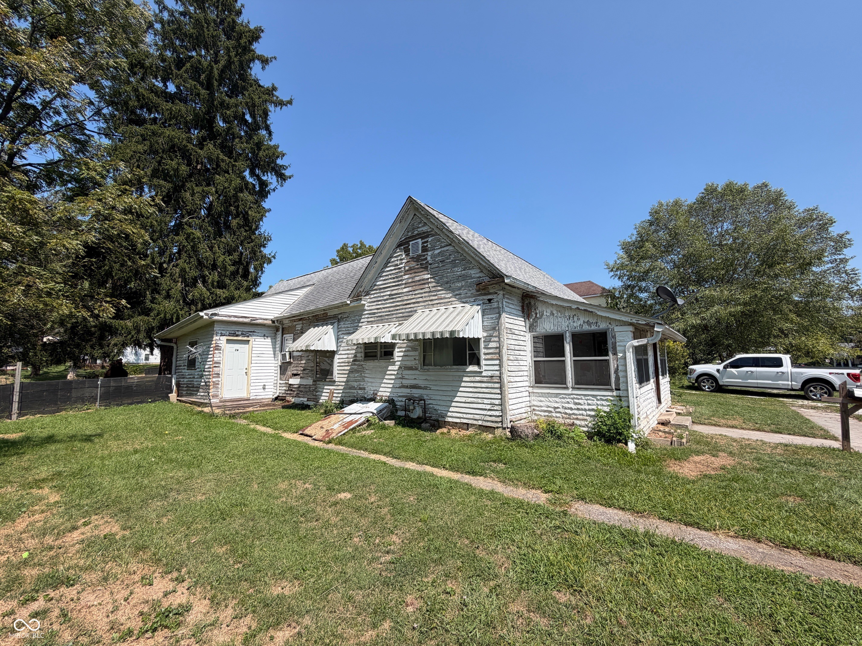 419 18th Street, Bedford, IN, 47421 photo 5 of 5