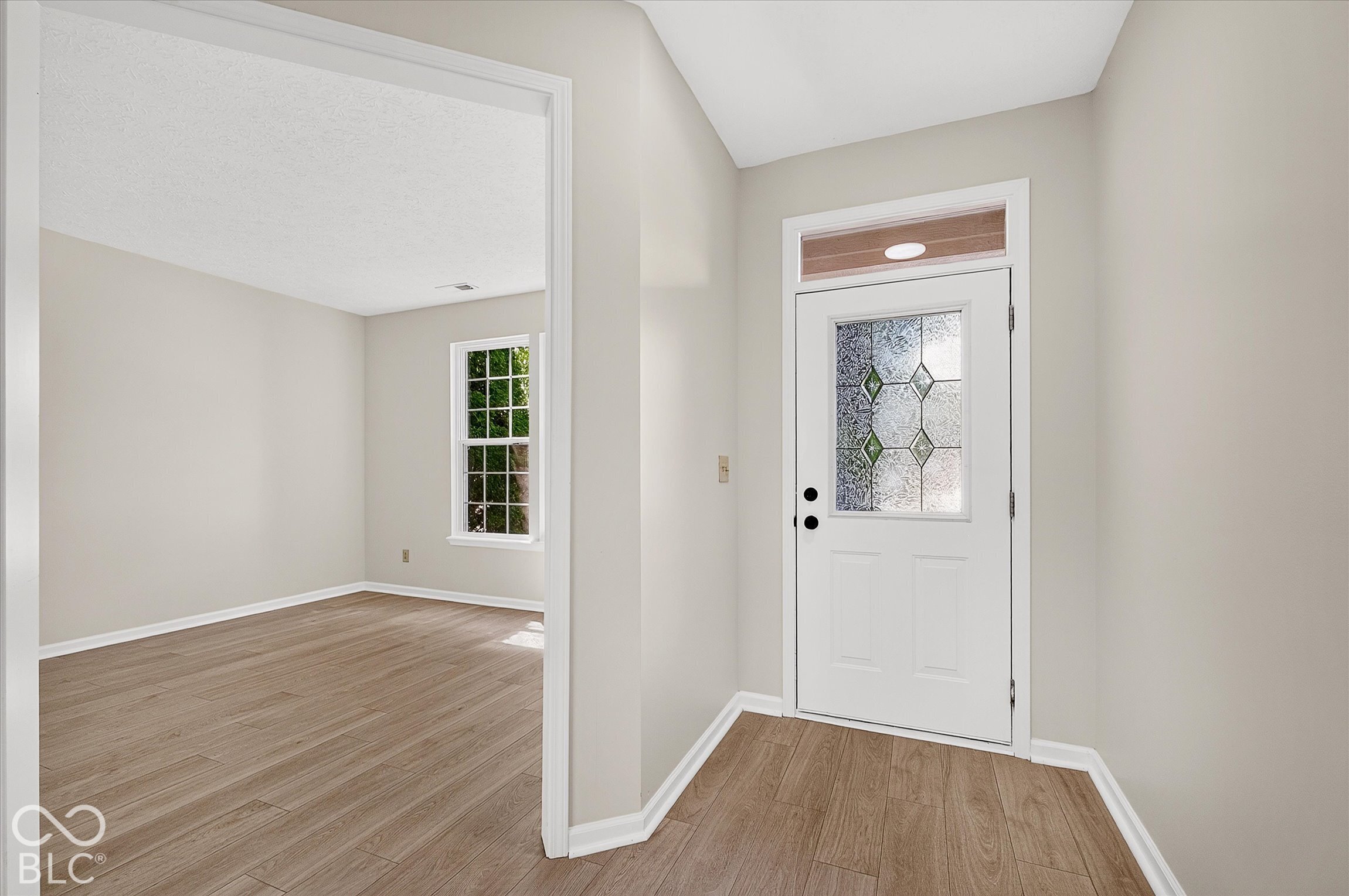 4099 Cheltonham Court, Plainfield, IN, 46168 photo 5 of 39
