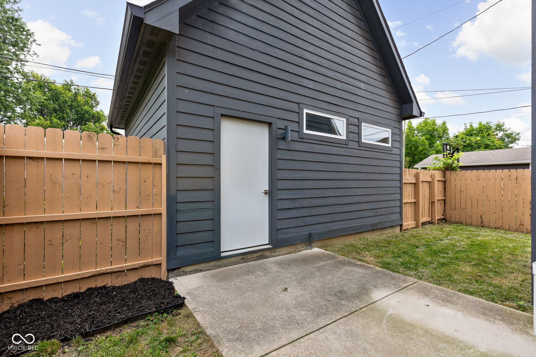 931 Spruce Street, Indianapolis, IN, 46203 photo 5 of 45