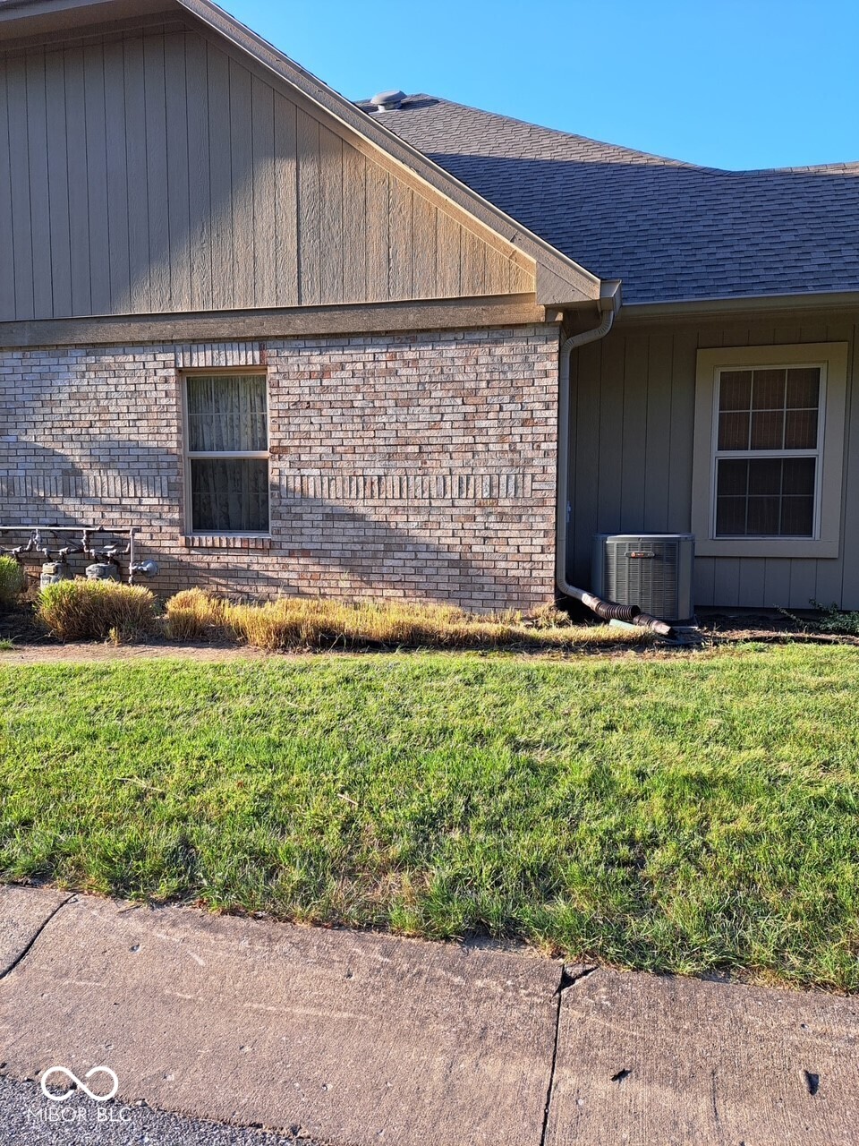 1618 Briarstone Way, Indianapolis, IN, 46227 photo 5 of 28