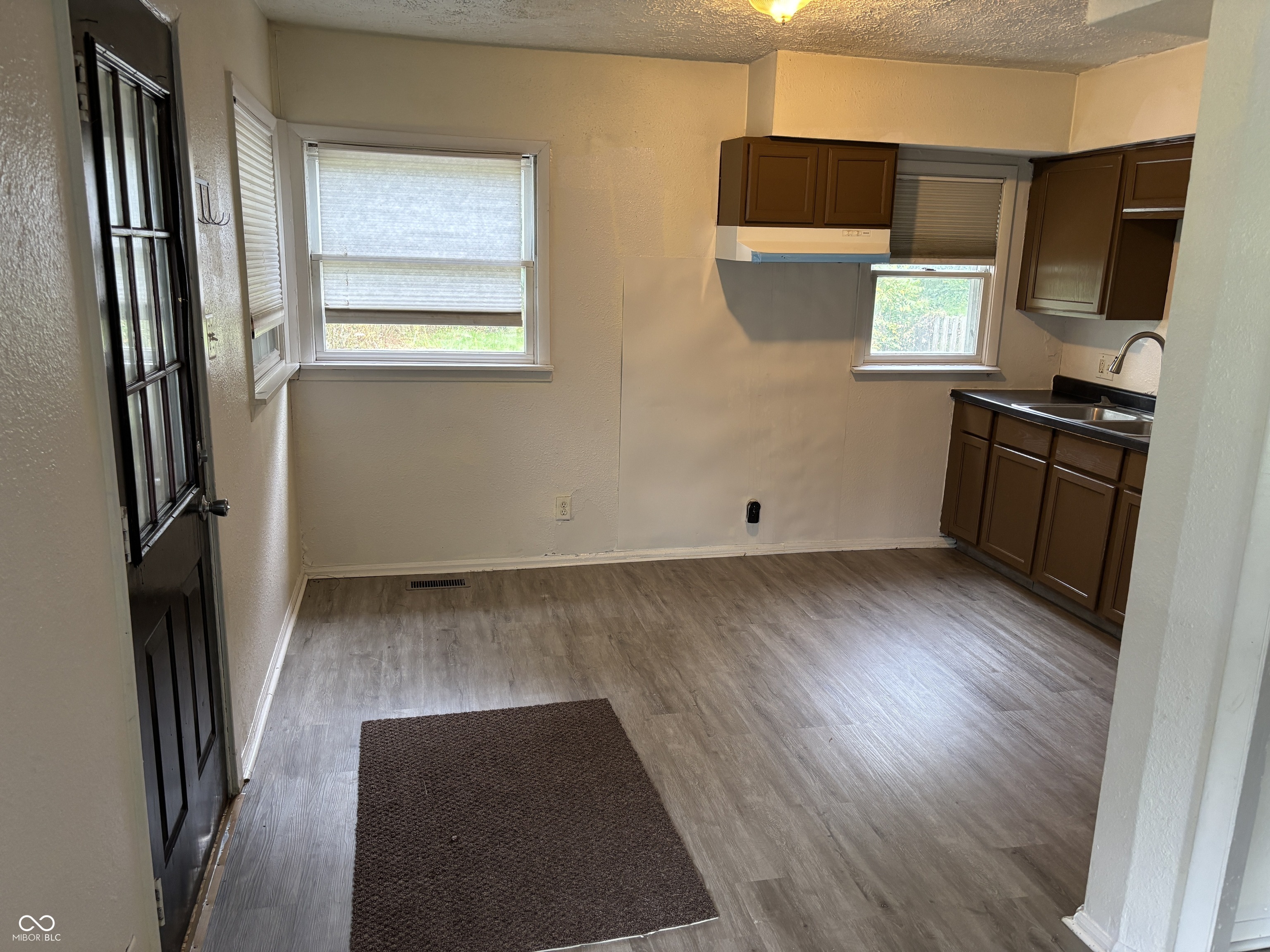 2456 N Webster Avenue, Indianapolis, IN, 46219 photo 5 of 23