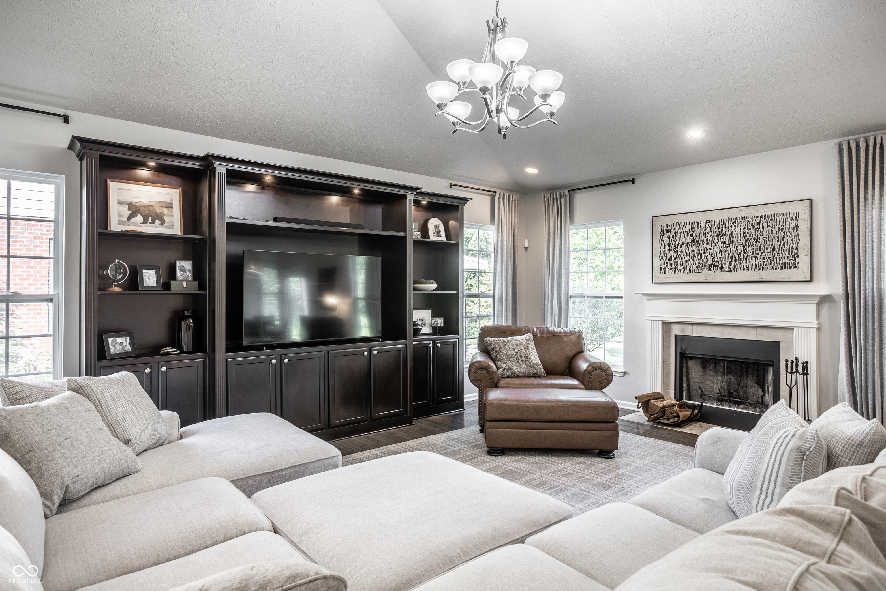 13816 Ambria Drive, McCordsville, IN, 46055 photo 5 of 54