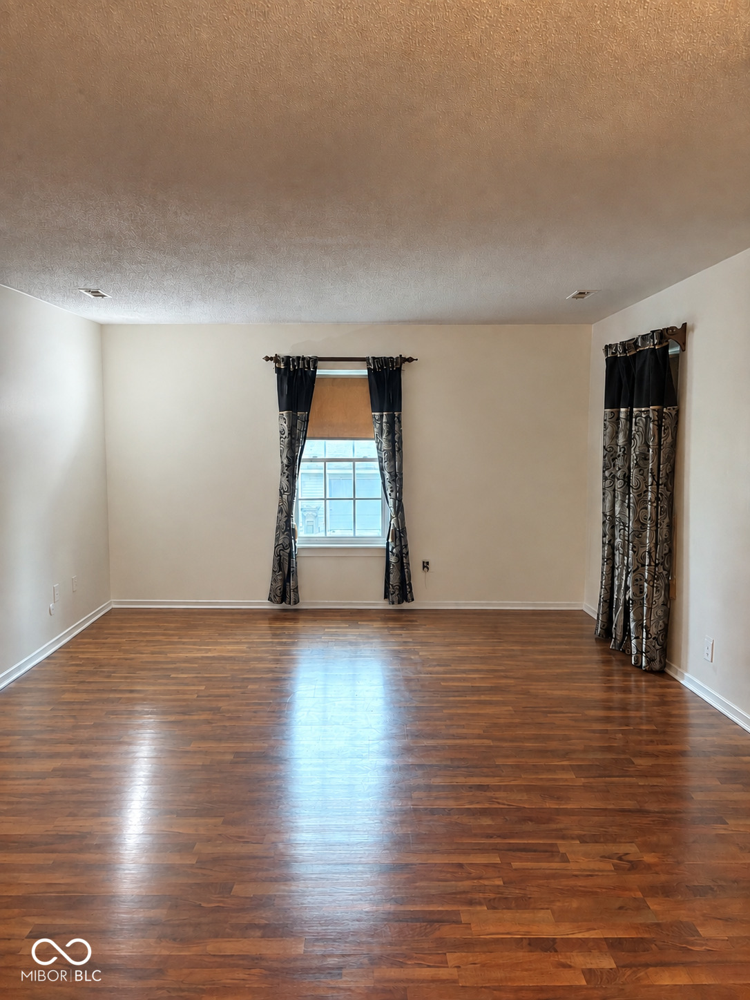 1632 Queensbridge Square #5, Indianapolis, IN, 46219 photo 5 of 13