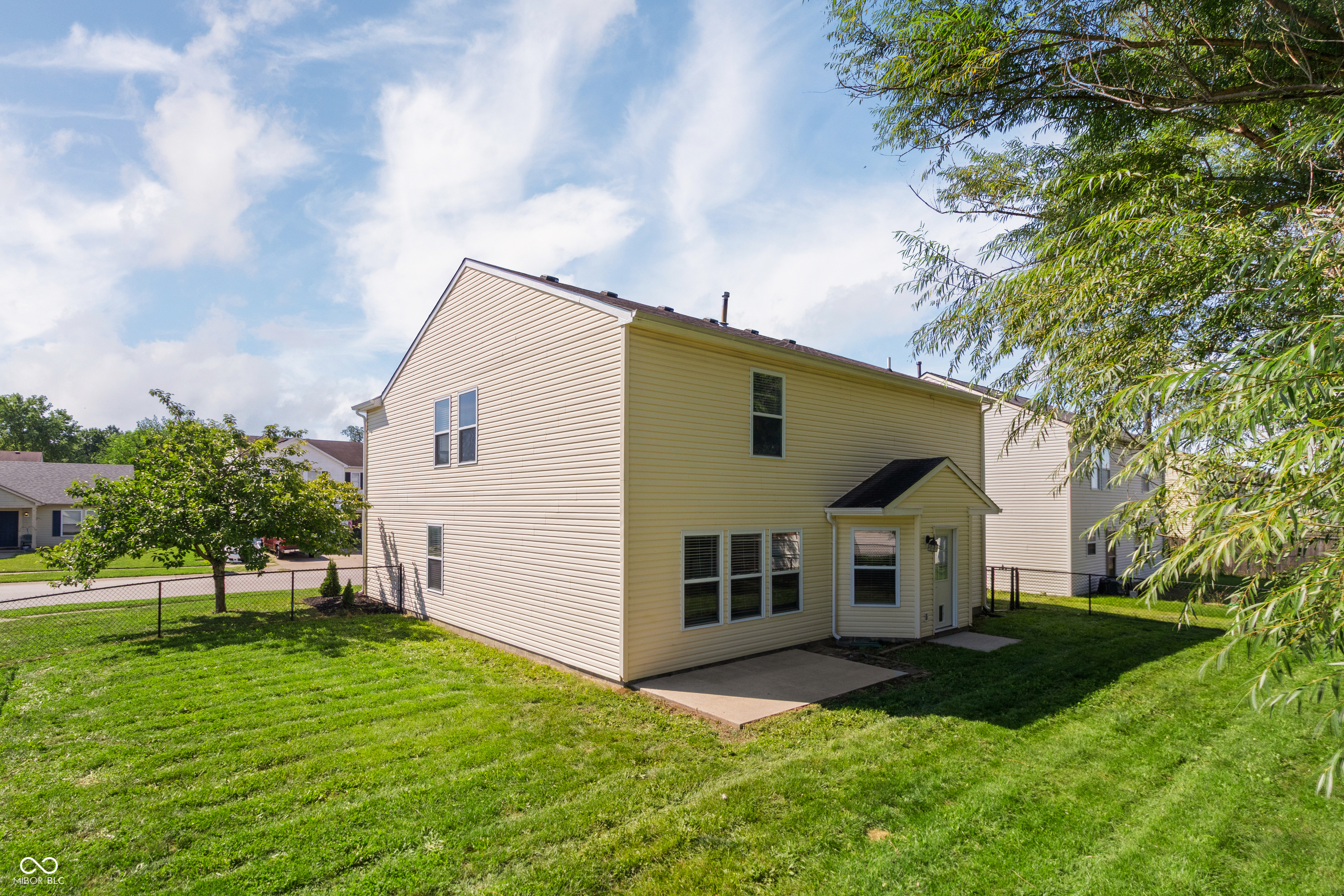 2272 Westmere Drive, Plainfield, IN, 46168 photo 5 of 28