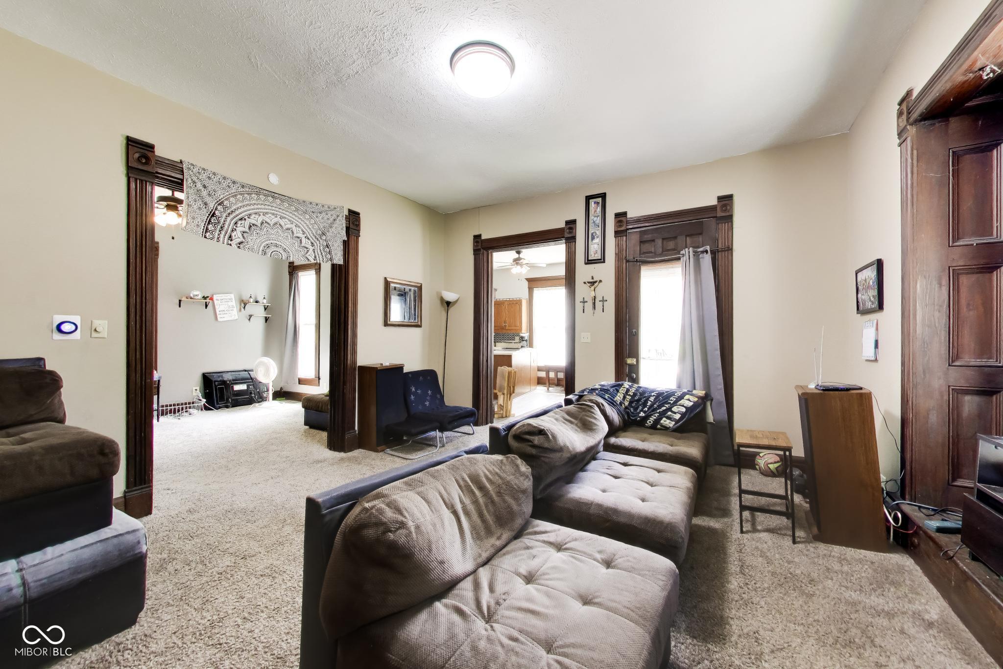 2608 E Southport Road, Indianapolis, IN, 46227 photo 5 of 46