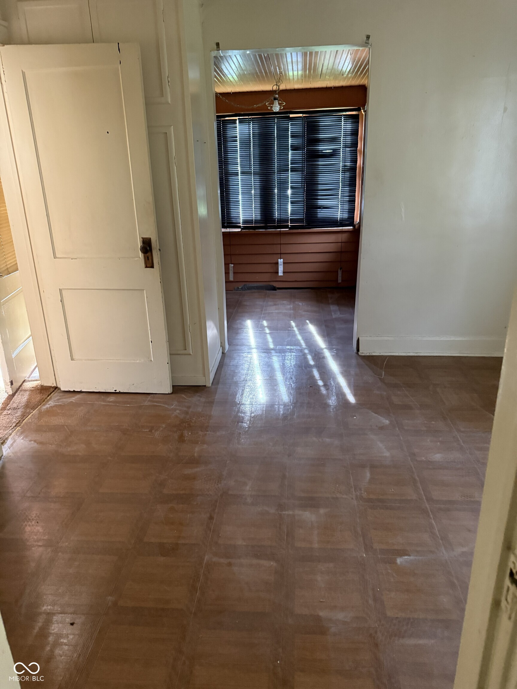 4707 Crittenden Avenue, Indianapolis, IN, 46205 photo 5 of 9
