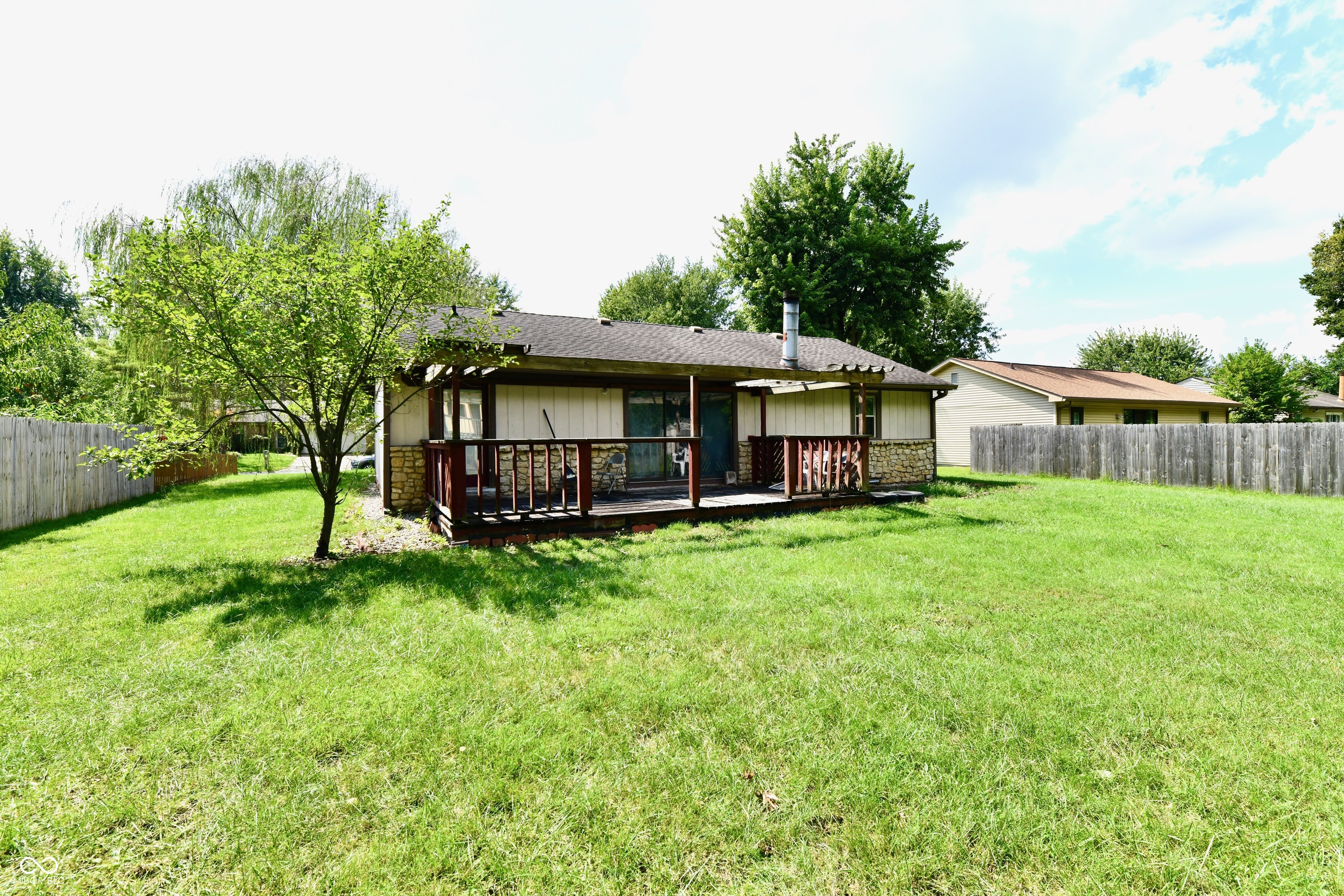 7517 Venetian Way, Indianapolis, IN, 46217 photo 5 of 24
